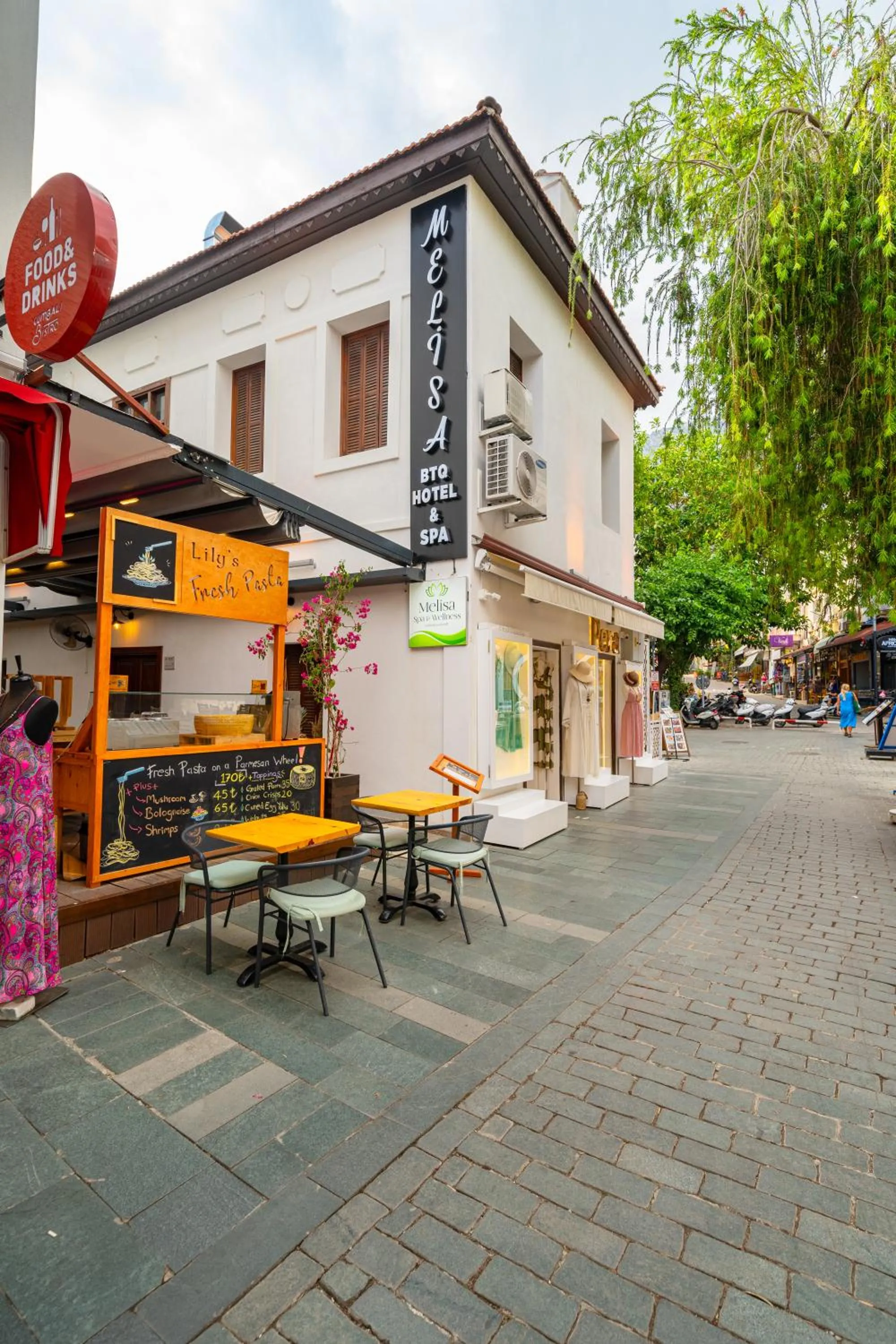 Restaurant/places to eat in Melisa Boutique Hotel & Spa