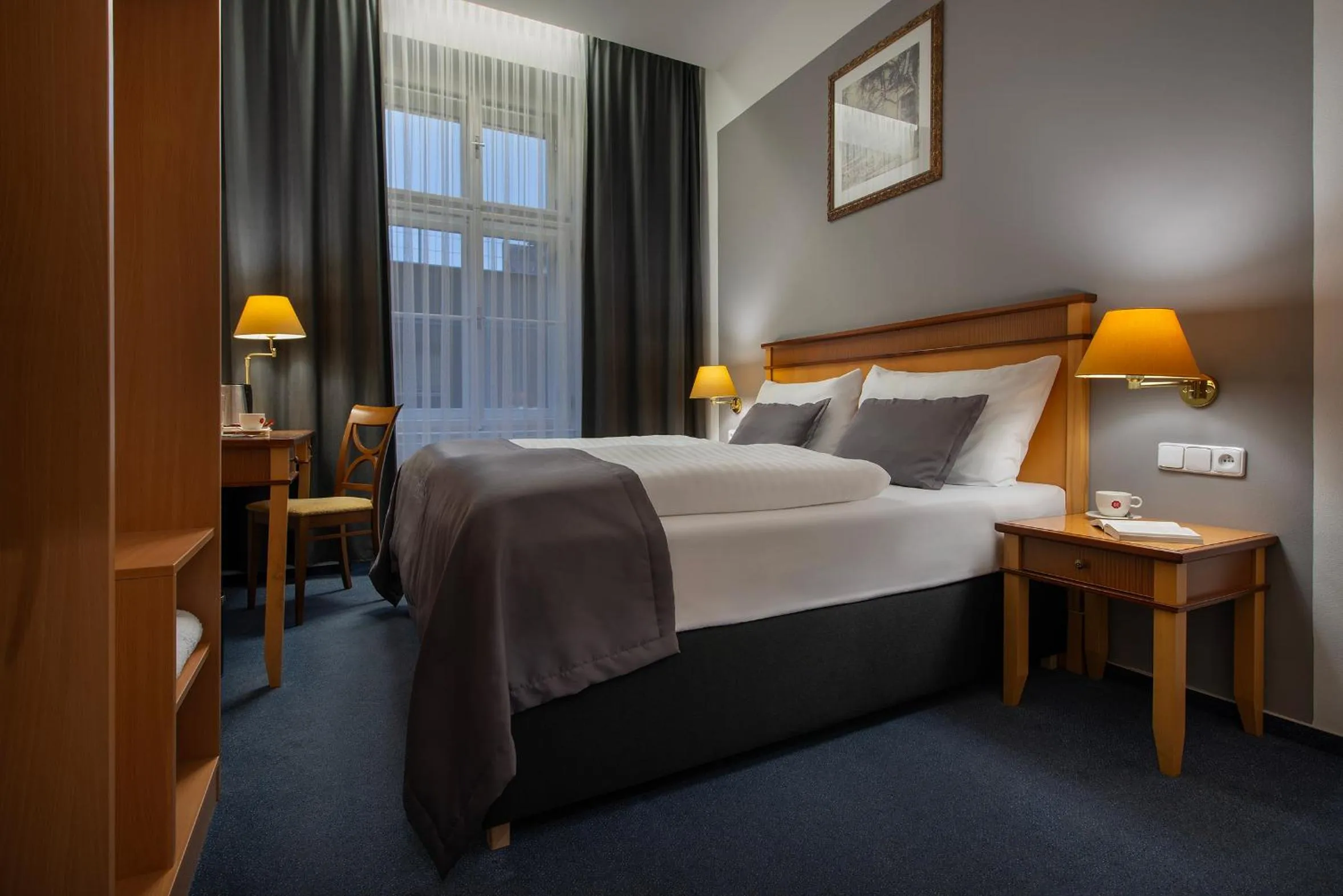 Photo of the whole room, Bed in Prague Season Hotel