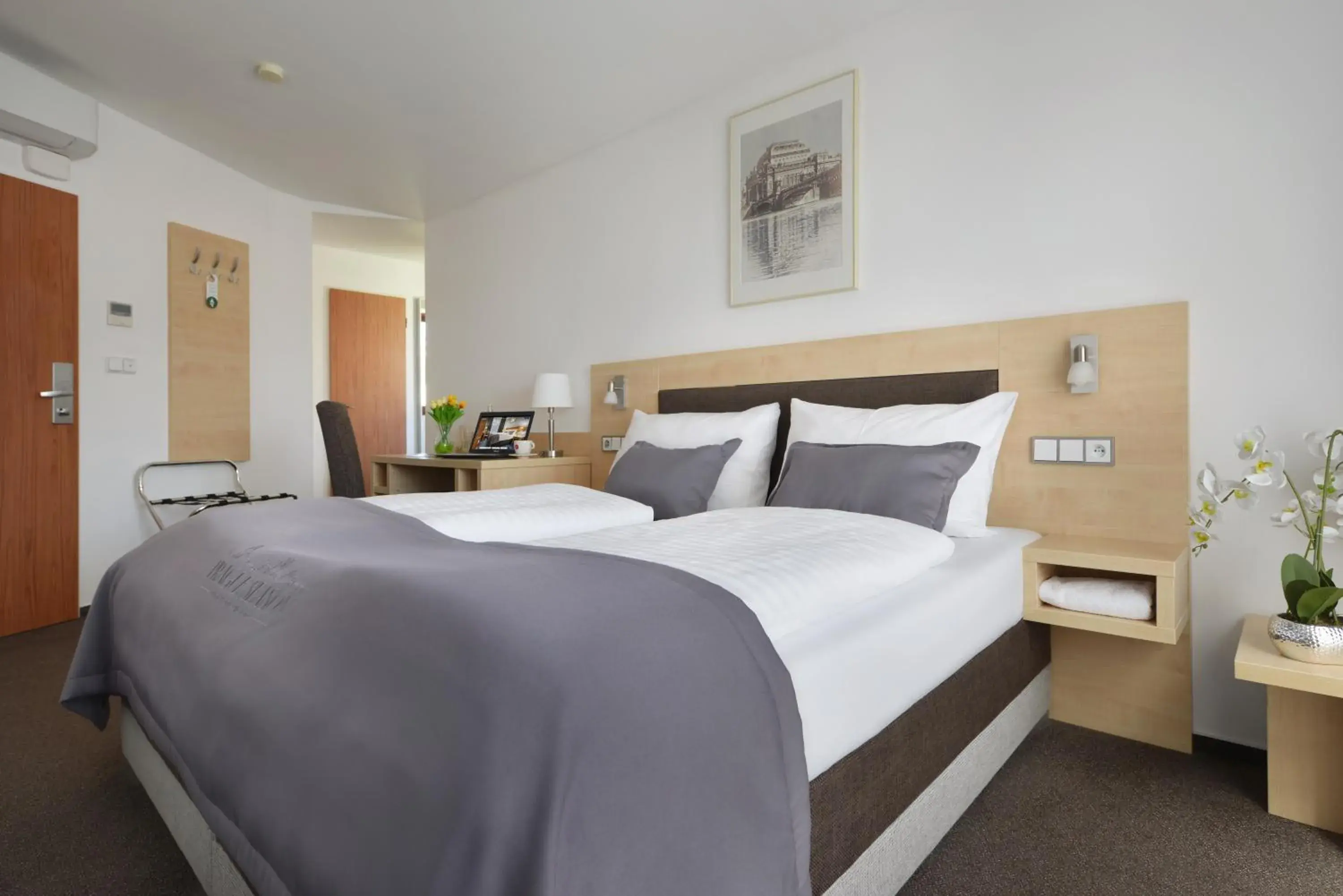 Double Room with Terrace in Prague Season Hotel Double Room with Terrace in Prague Season Hotel