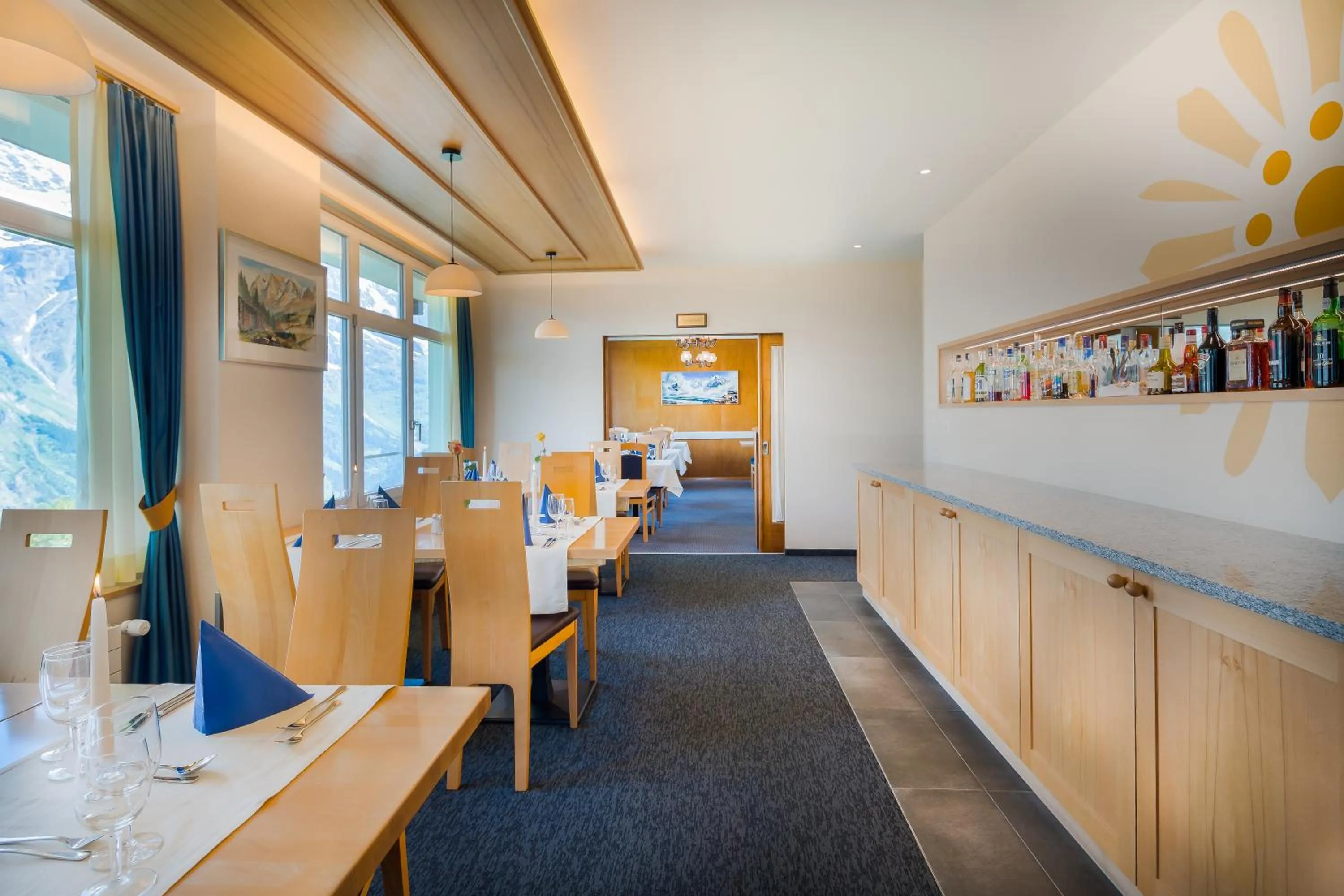 Restaurant/places to eat in Hotel Alpina