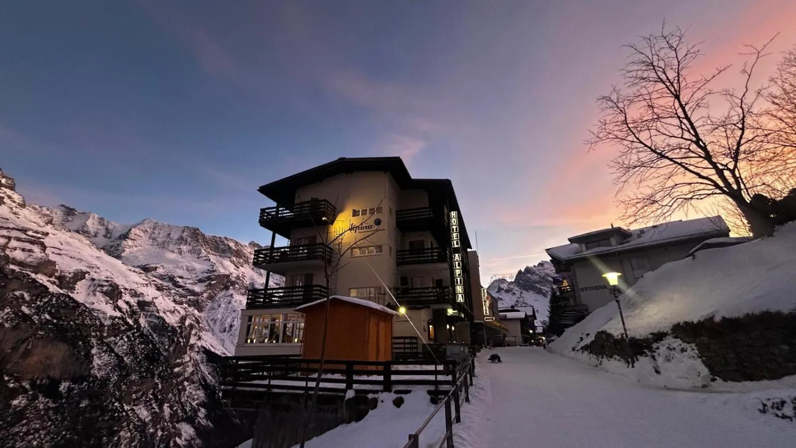 Property building in Hotel Alpina