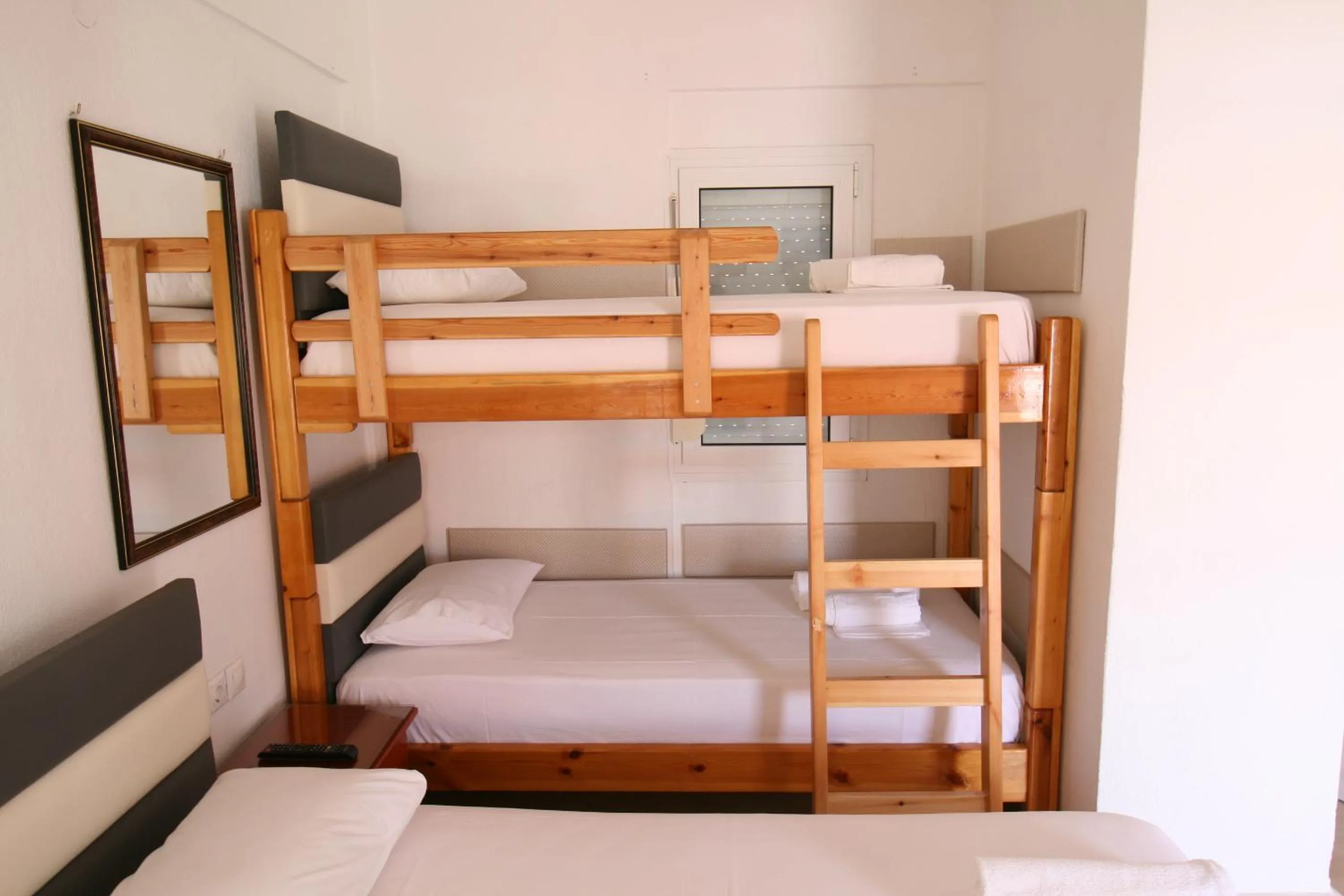 bunk bed in SARTI CENTER studios