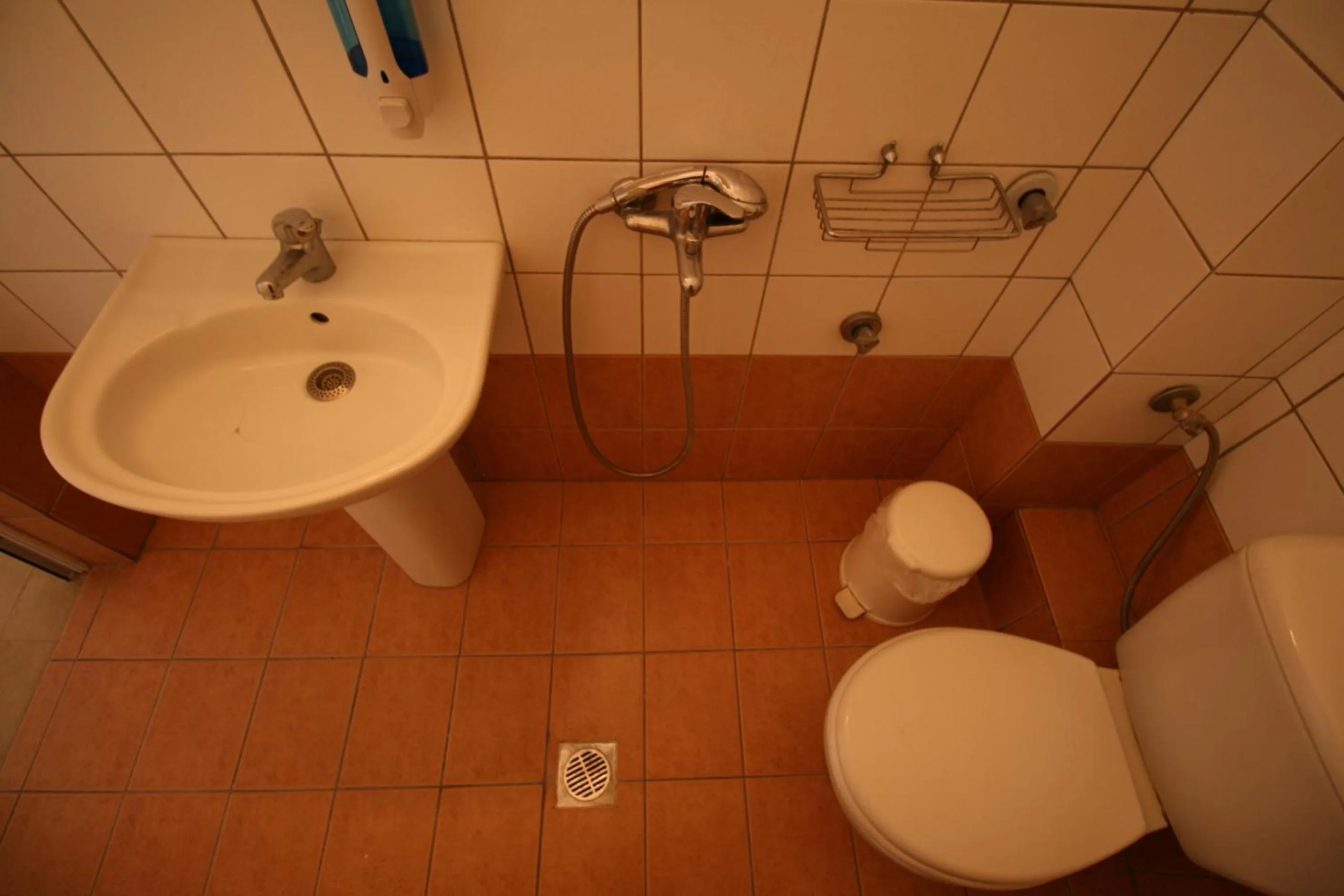 Bathroom in SARTI CENTER studios