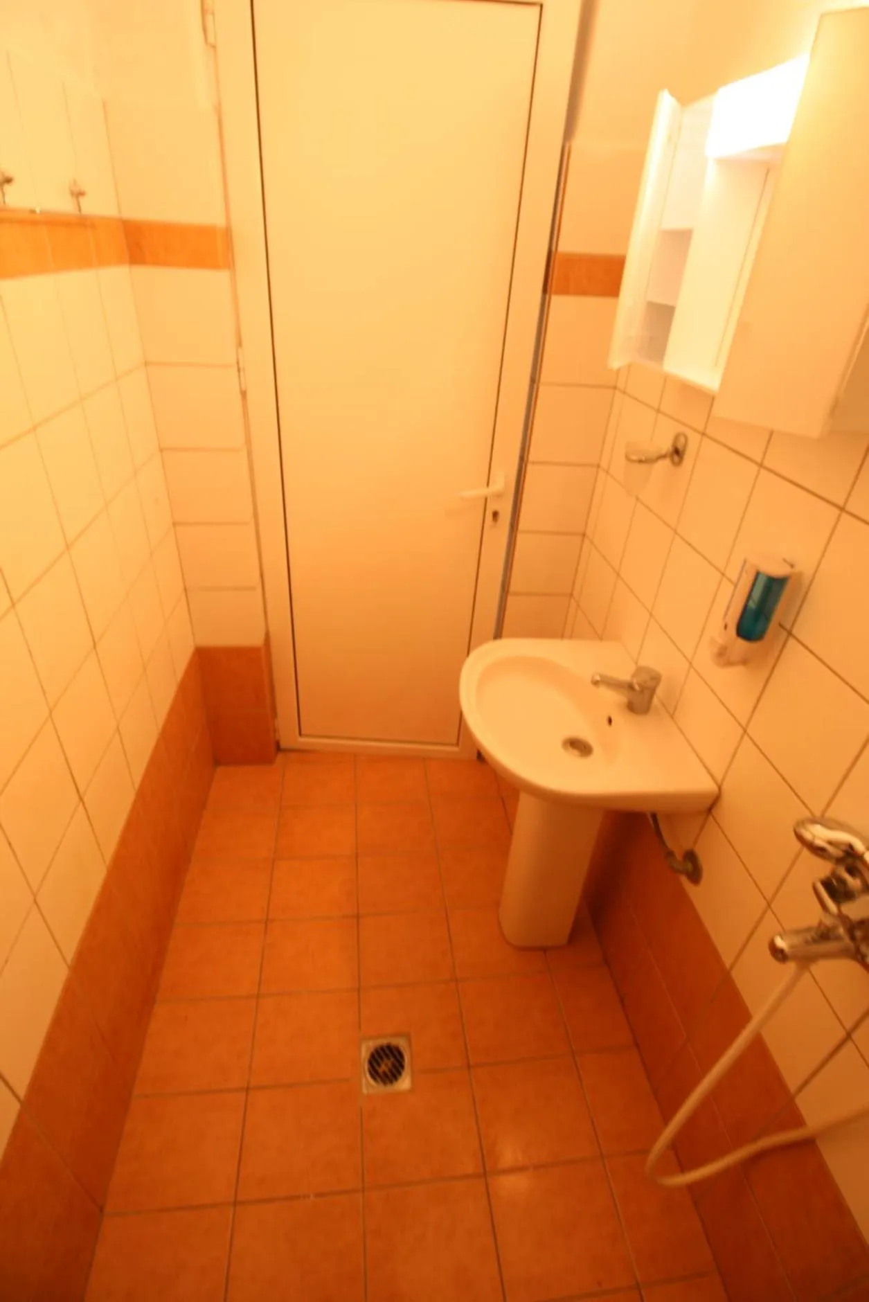 Bathroom in SARTI CENTER studios