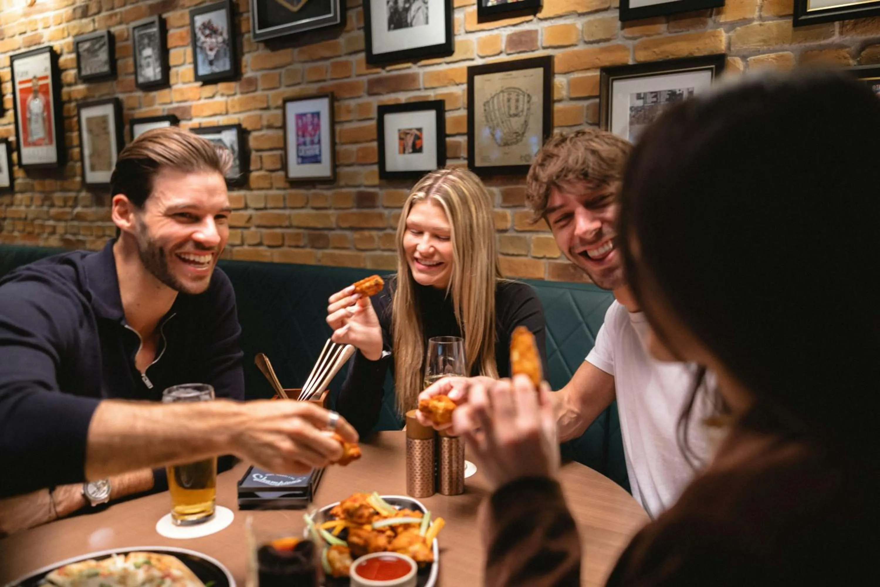 Restaurant/places to eat in Munich Marriott Hotel