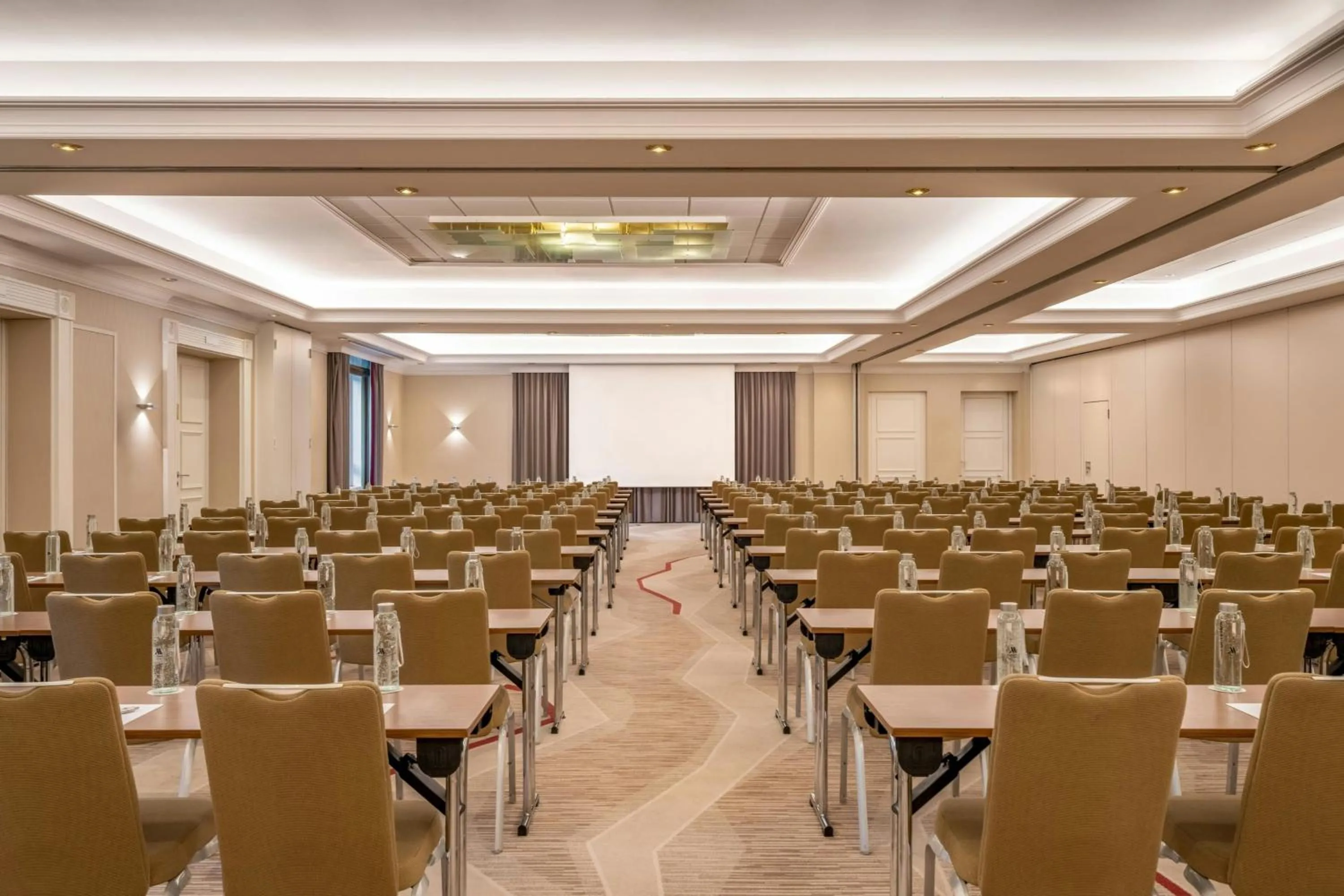 Meeting/conference room in Munich Marriott Hotel