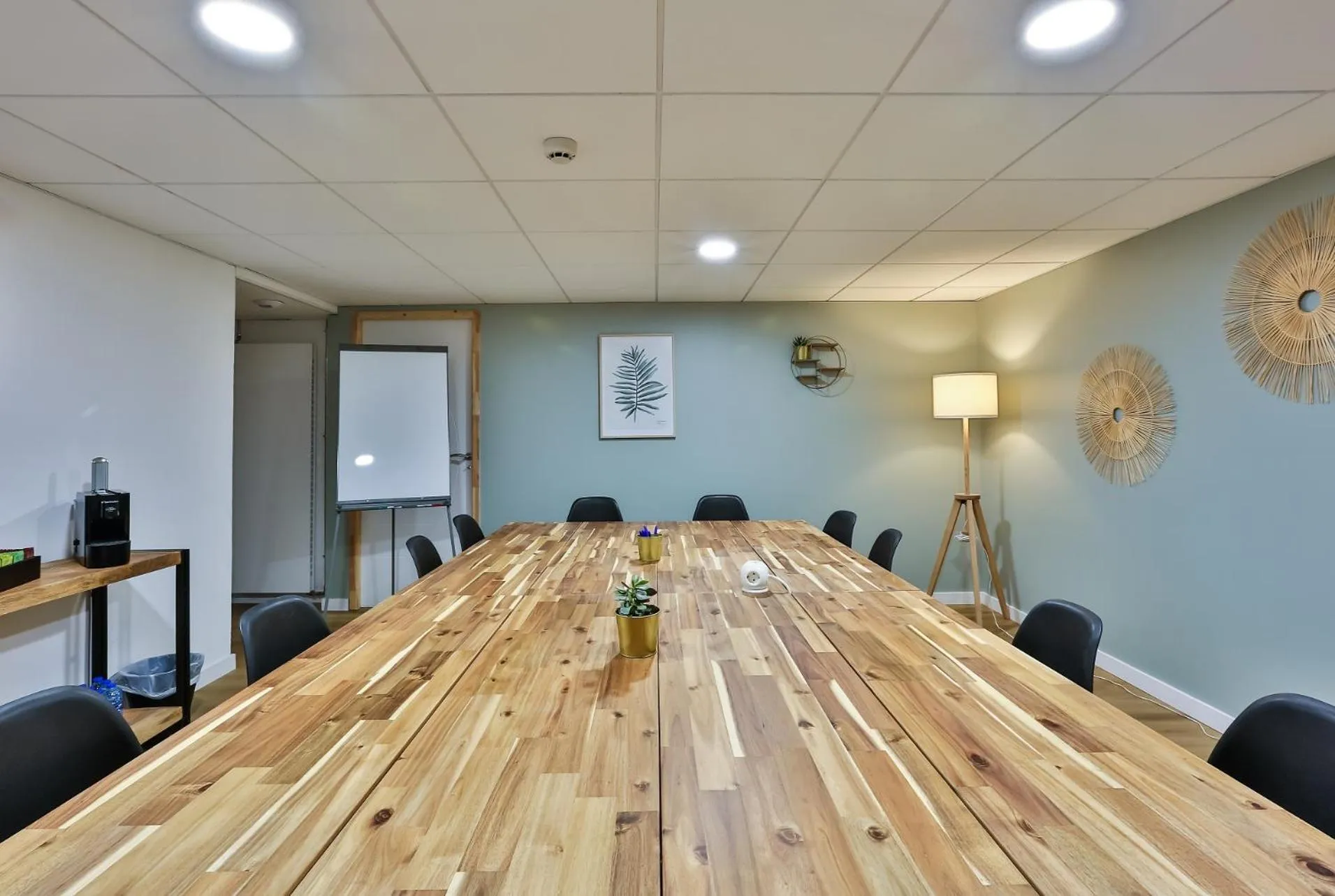 Meeting/conference room in Hôtel & Spa FACE À LA MER