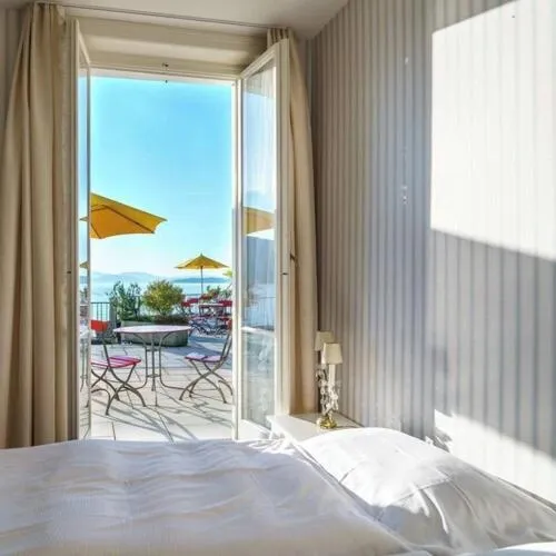 Balcony/Terrace, Bed in Hotel Terrasse am See