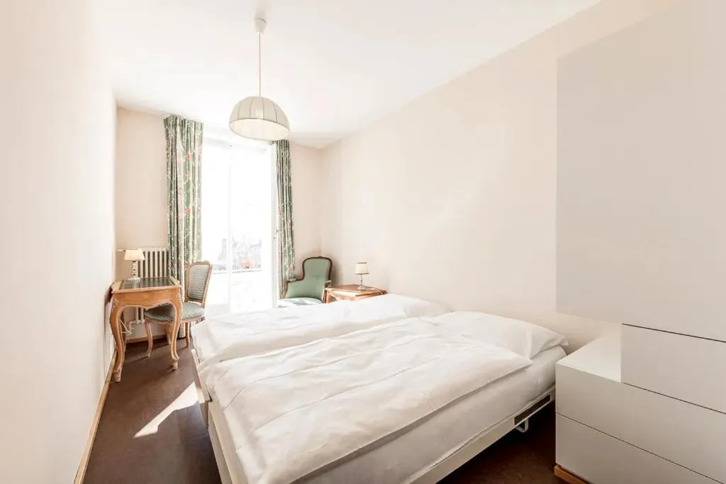 Bedroom, Bed in Hotel Terrasse am See