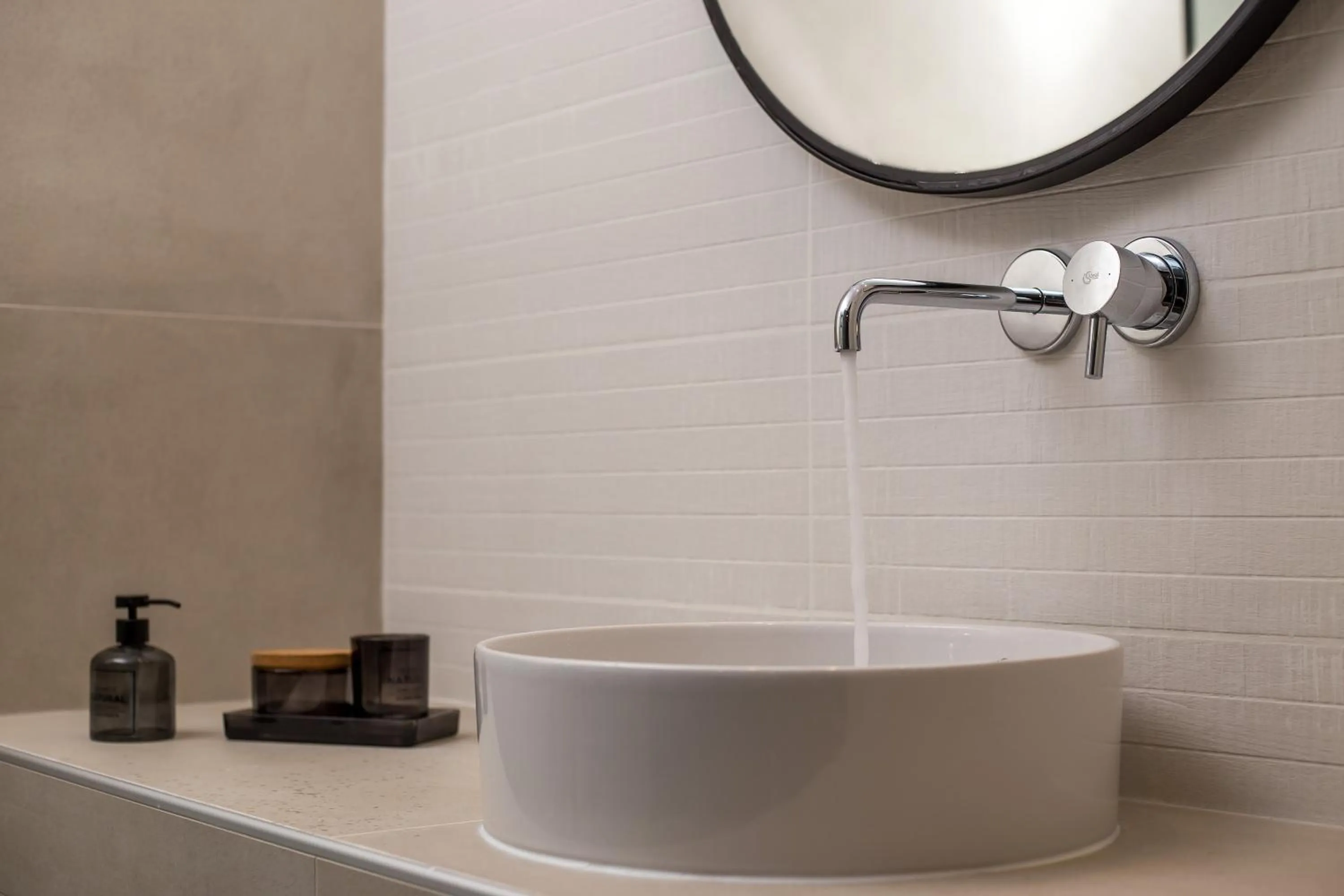 Bathroom in Vanik Suites