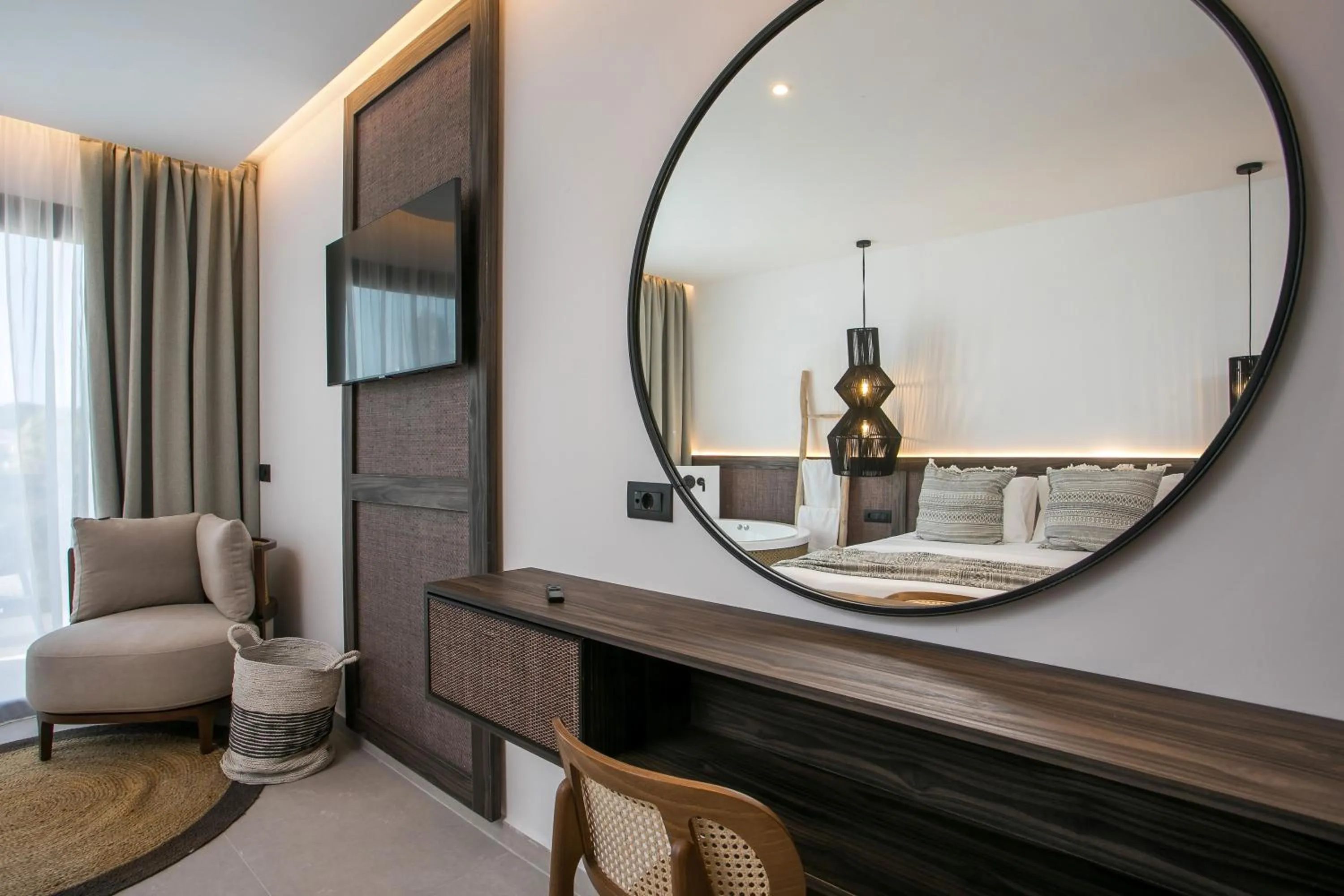 Photo of the whole room in Vanik Suites