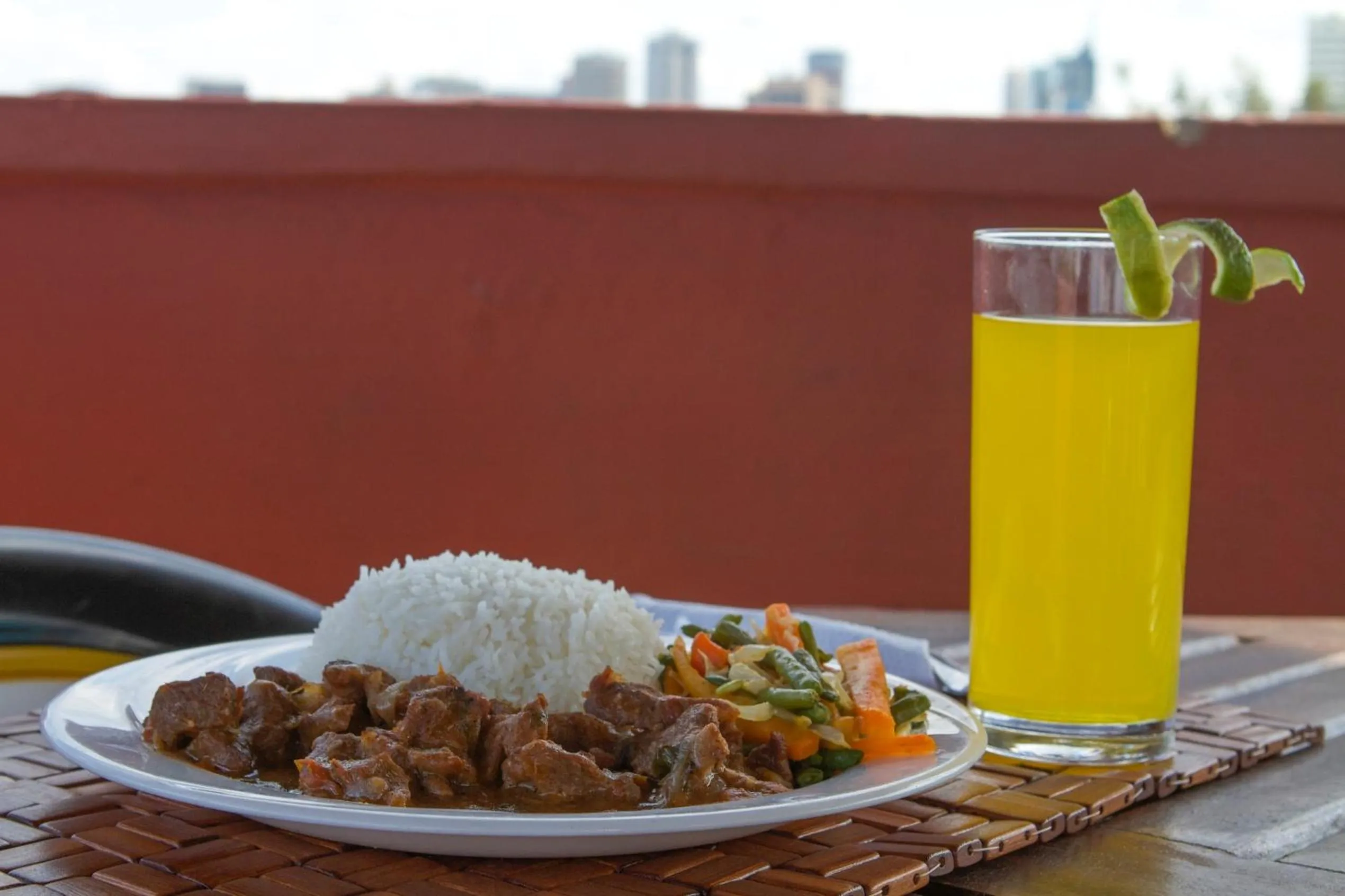 Lunch in Khweza Bed and Breakfast