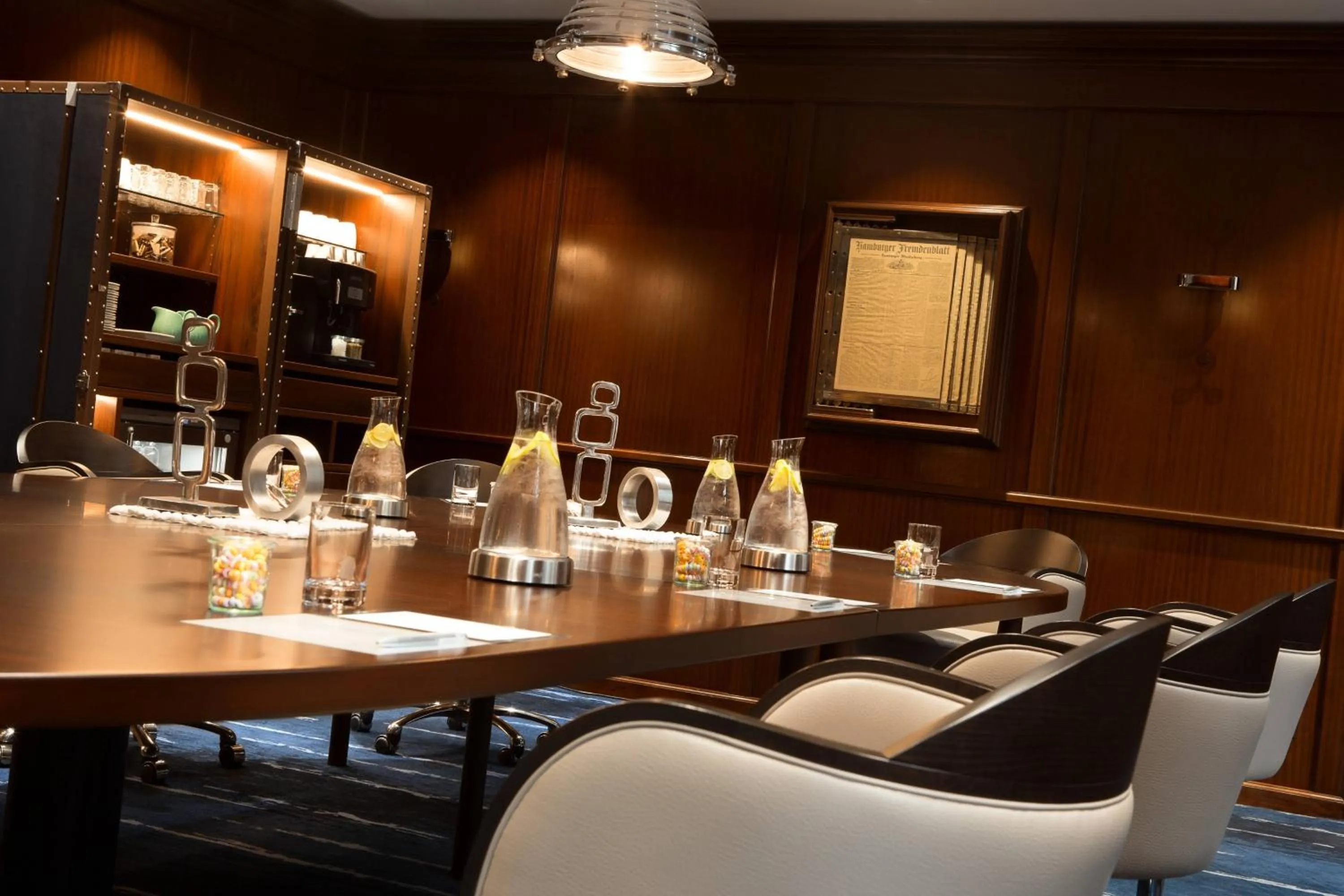 Meeting/conference room in Renaissance Hamburg Hotel