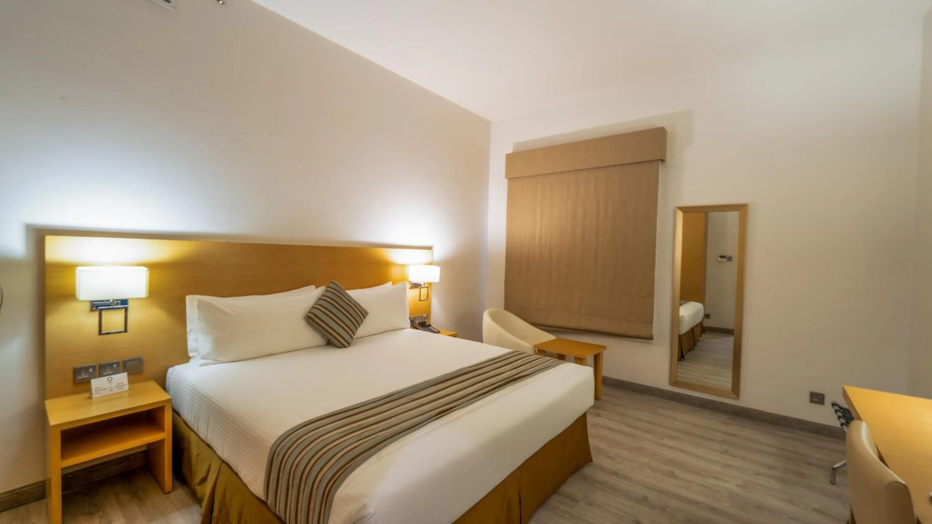 Bed in Aram Hotel - AlMeshael Exit 18 فندق آرام - حي المشاعل مخرج 18