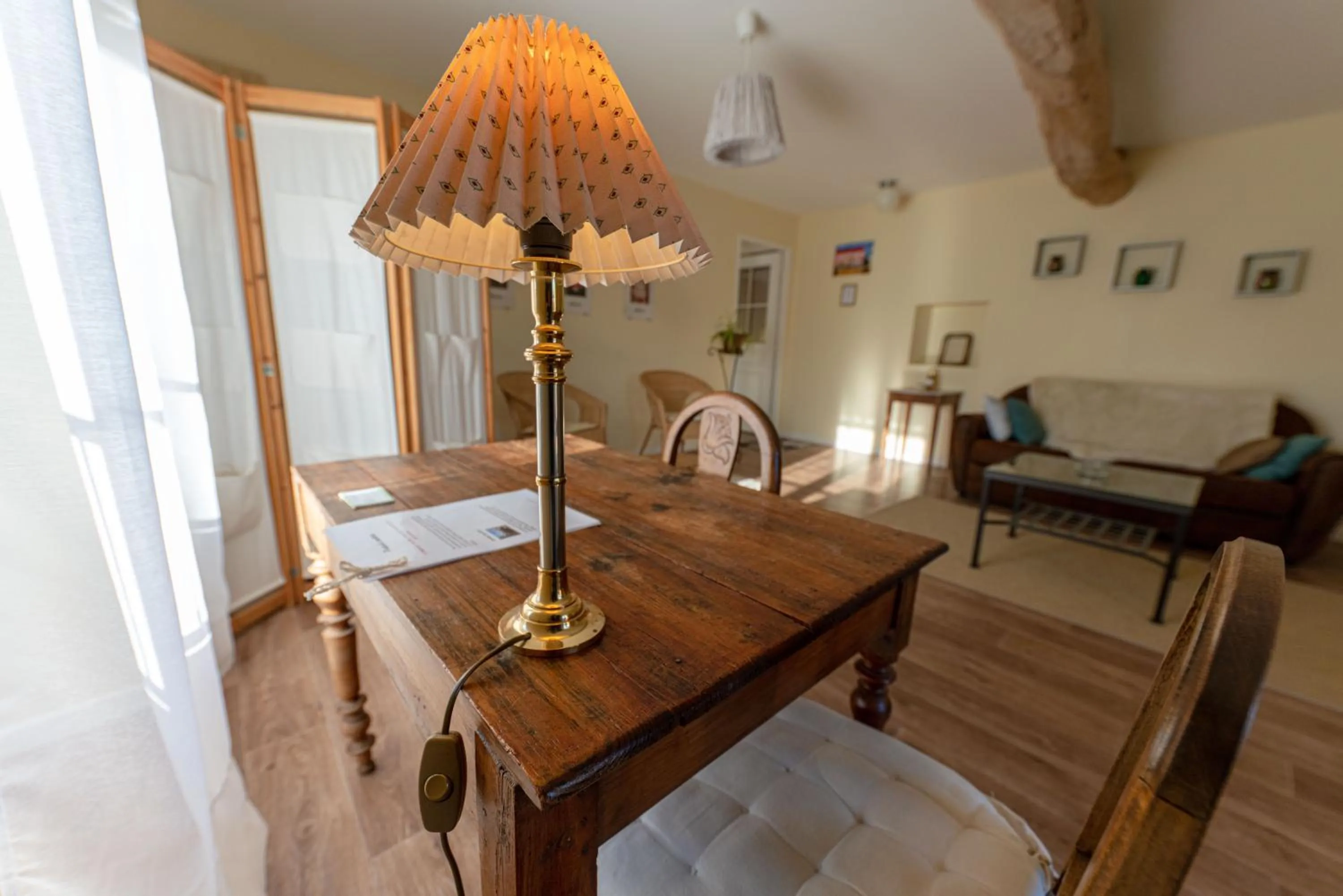 Living room in La maison de Charlotte - chambres d'hôtes-Futuroscope