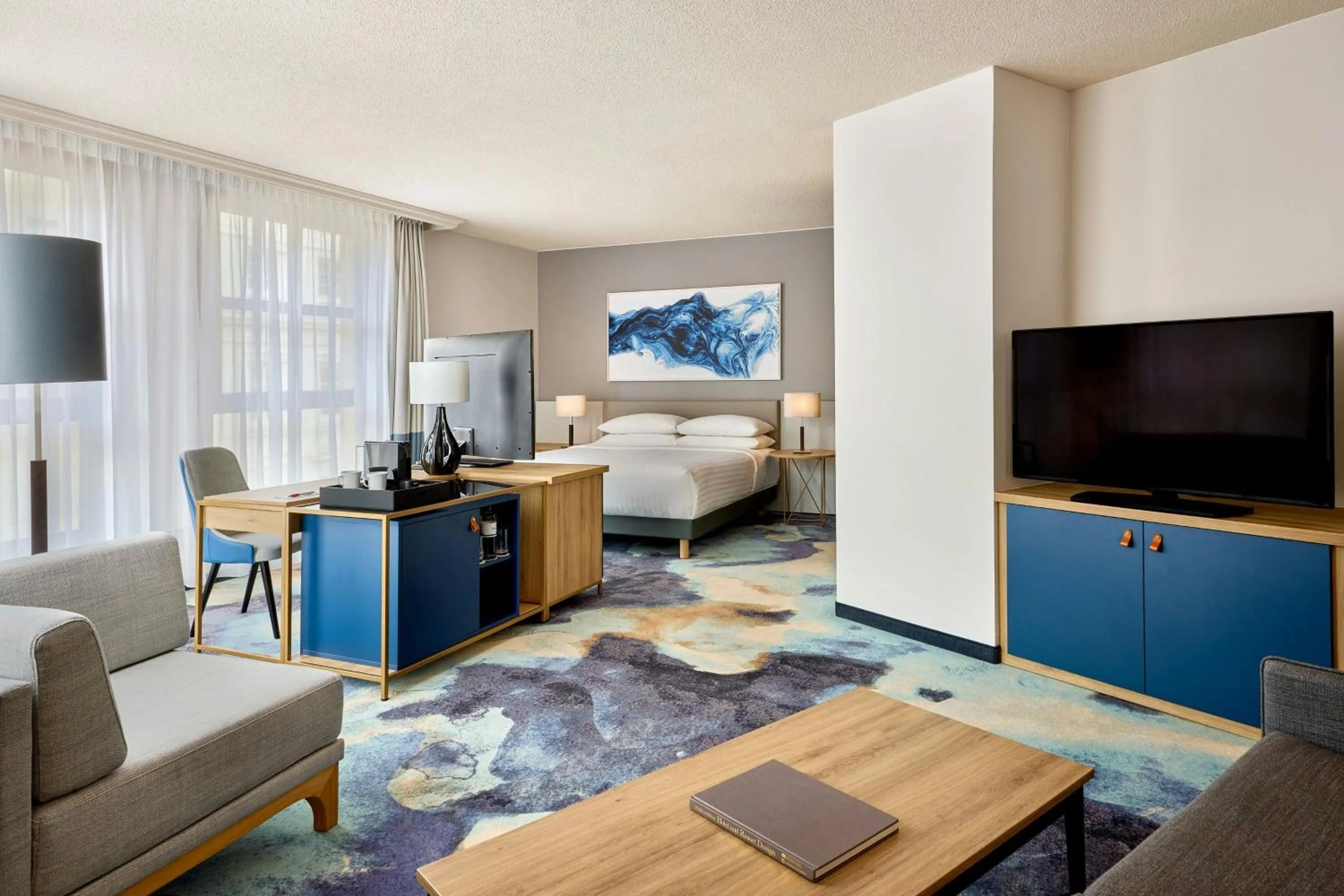 Photo of the whole room in Hamburg Marriott Hotel