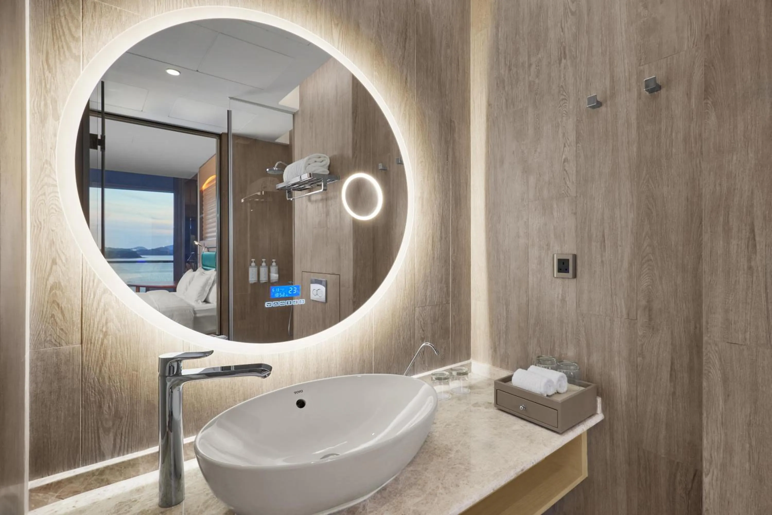 Toilet in WM Hotel Hong Kong, Vignette Collection