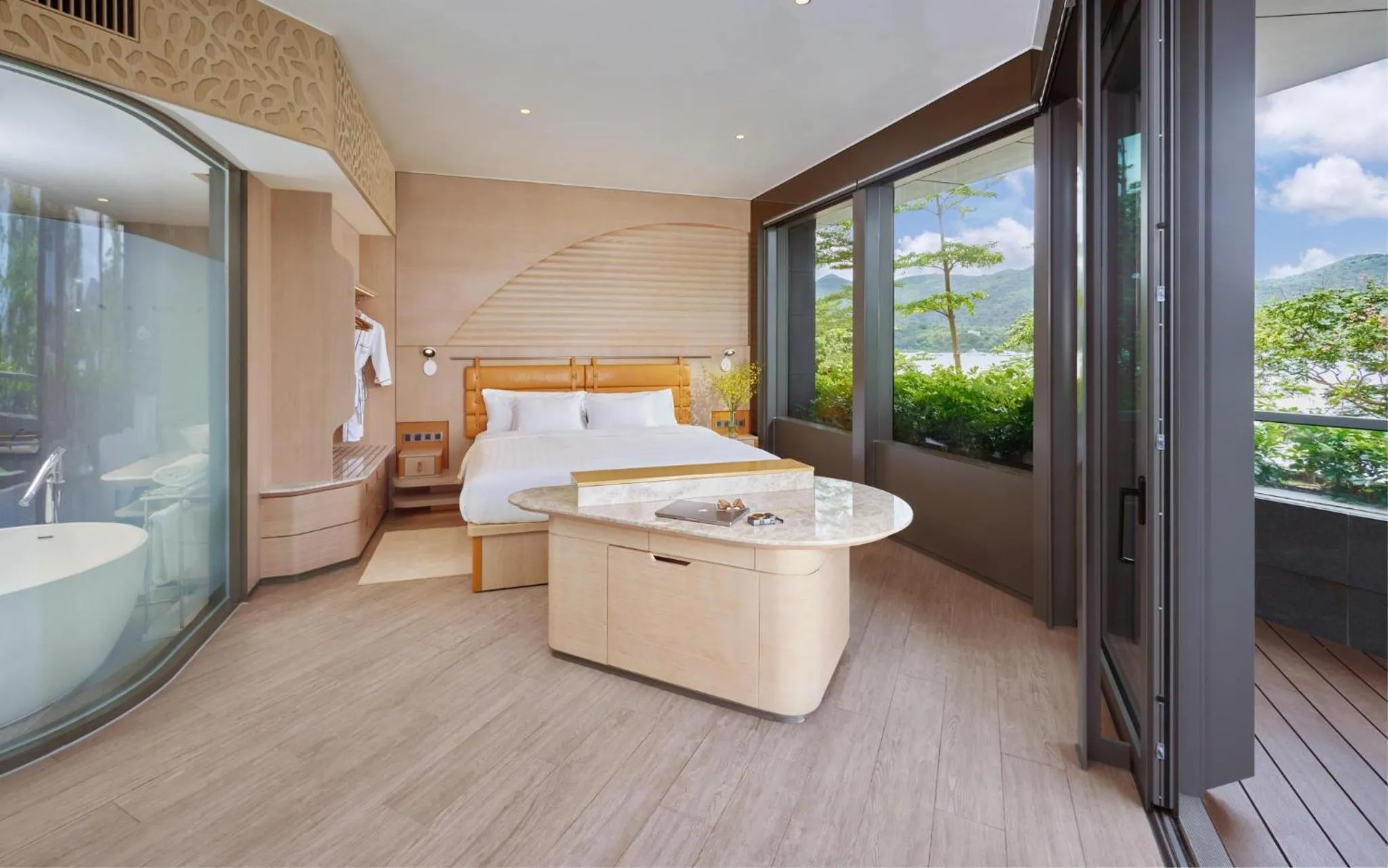 Photo of the whole room, Bed in WM Hotel Hong Kong, Vignette Collection