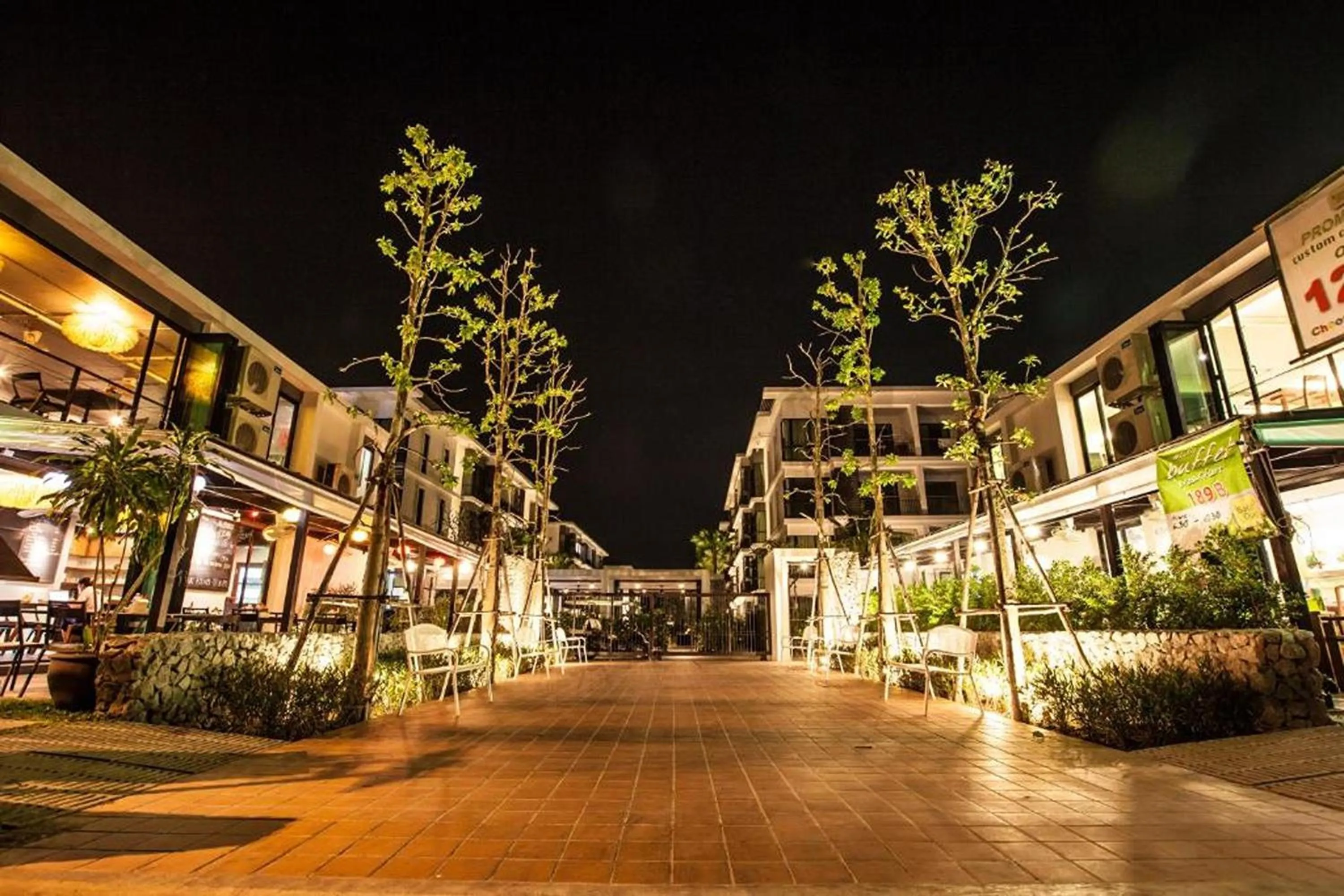 Property building in The Title Beach Front