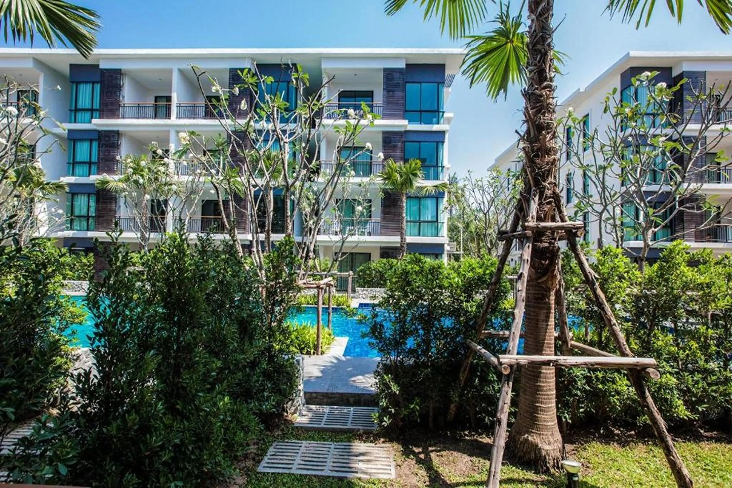 Pool view in The Title Beach Front