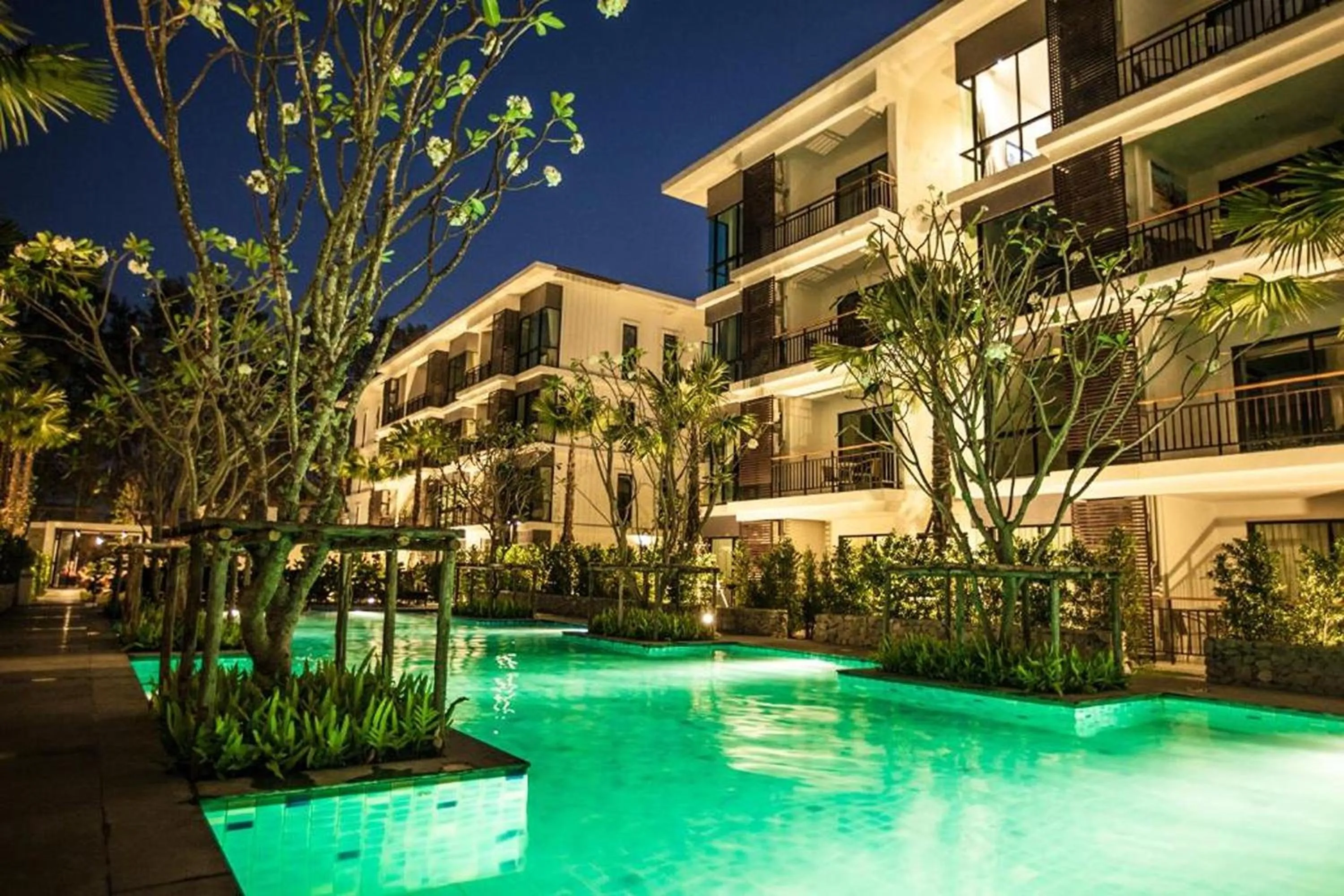 Swimming pool in The Title Beach Front