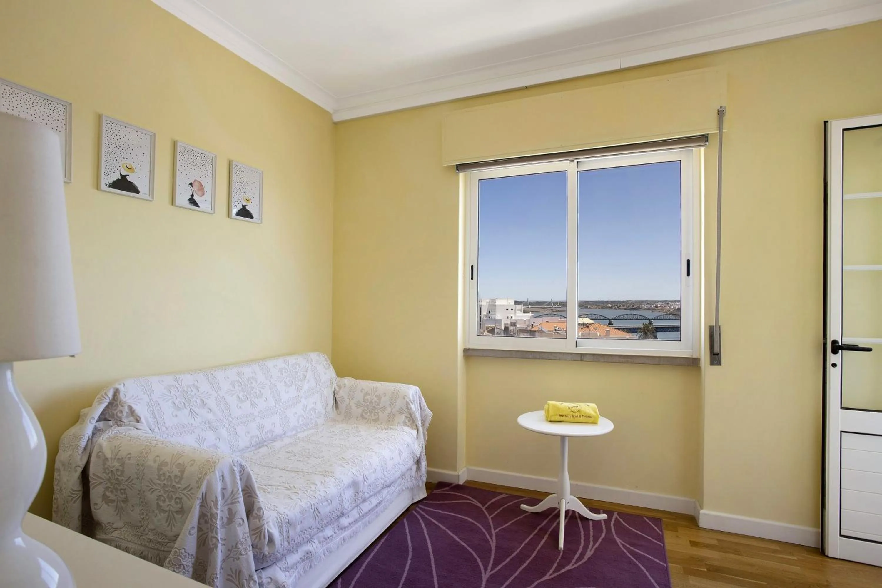 Living room in Santa Isabel Apartment
