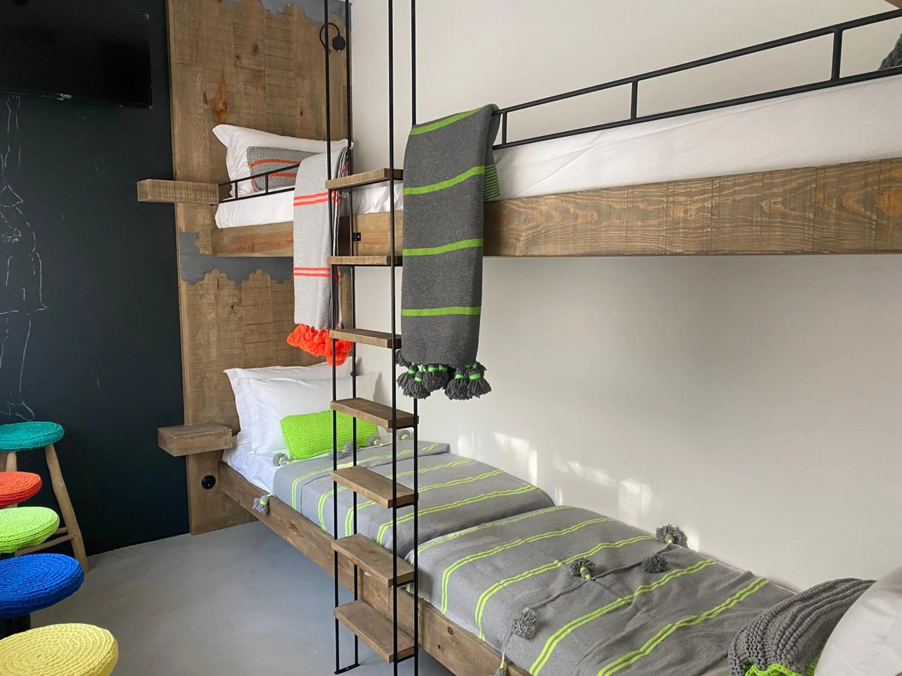 Bedroom, Bed in Colégio Charm House