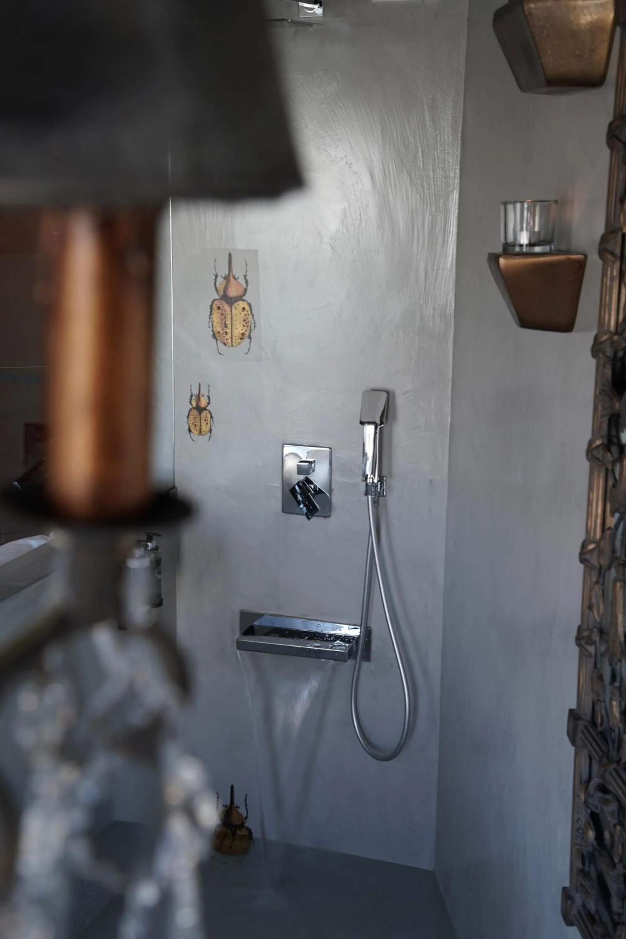 Shower in Colégio Charm House