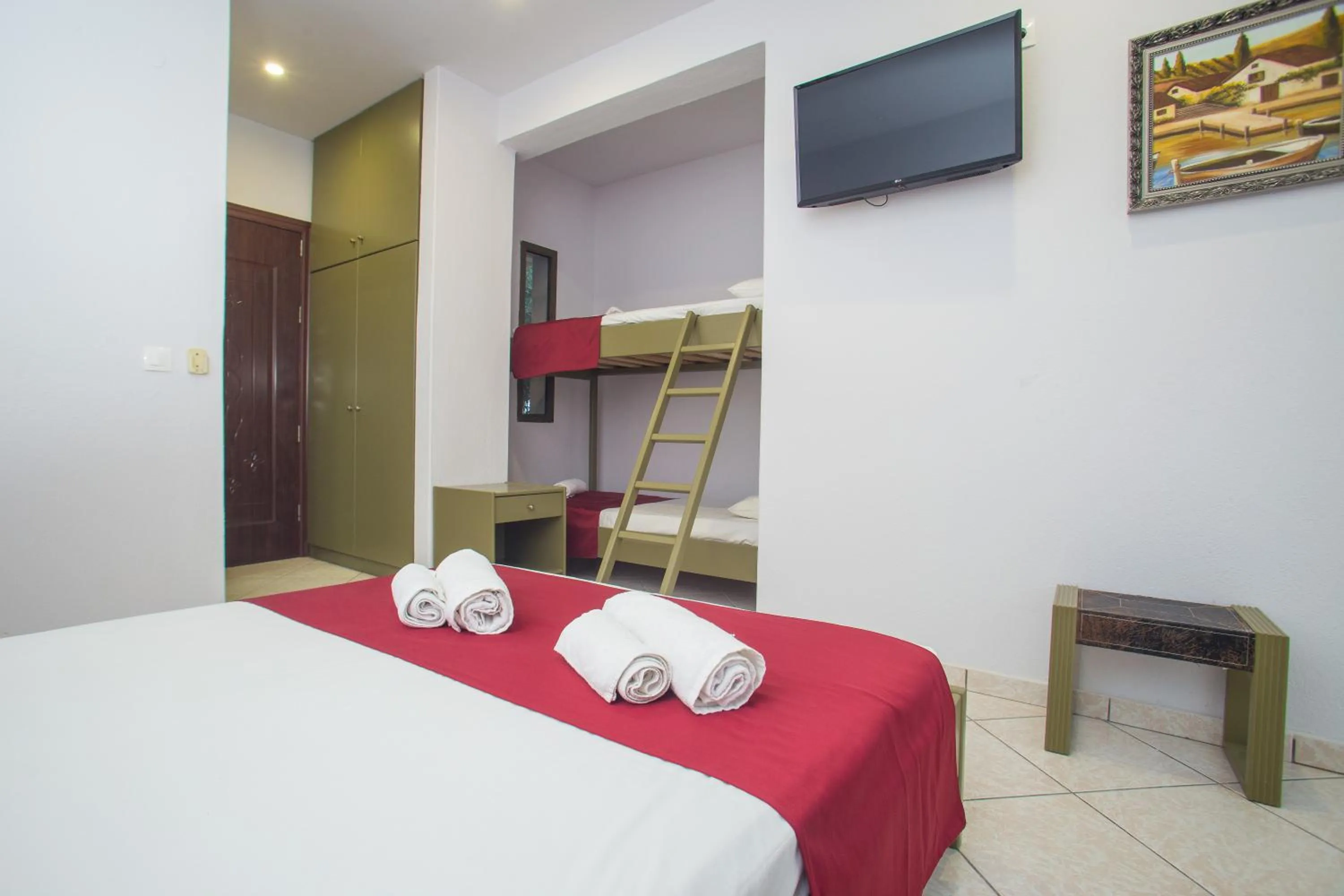 bunk bed in Litus Oliva