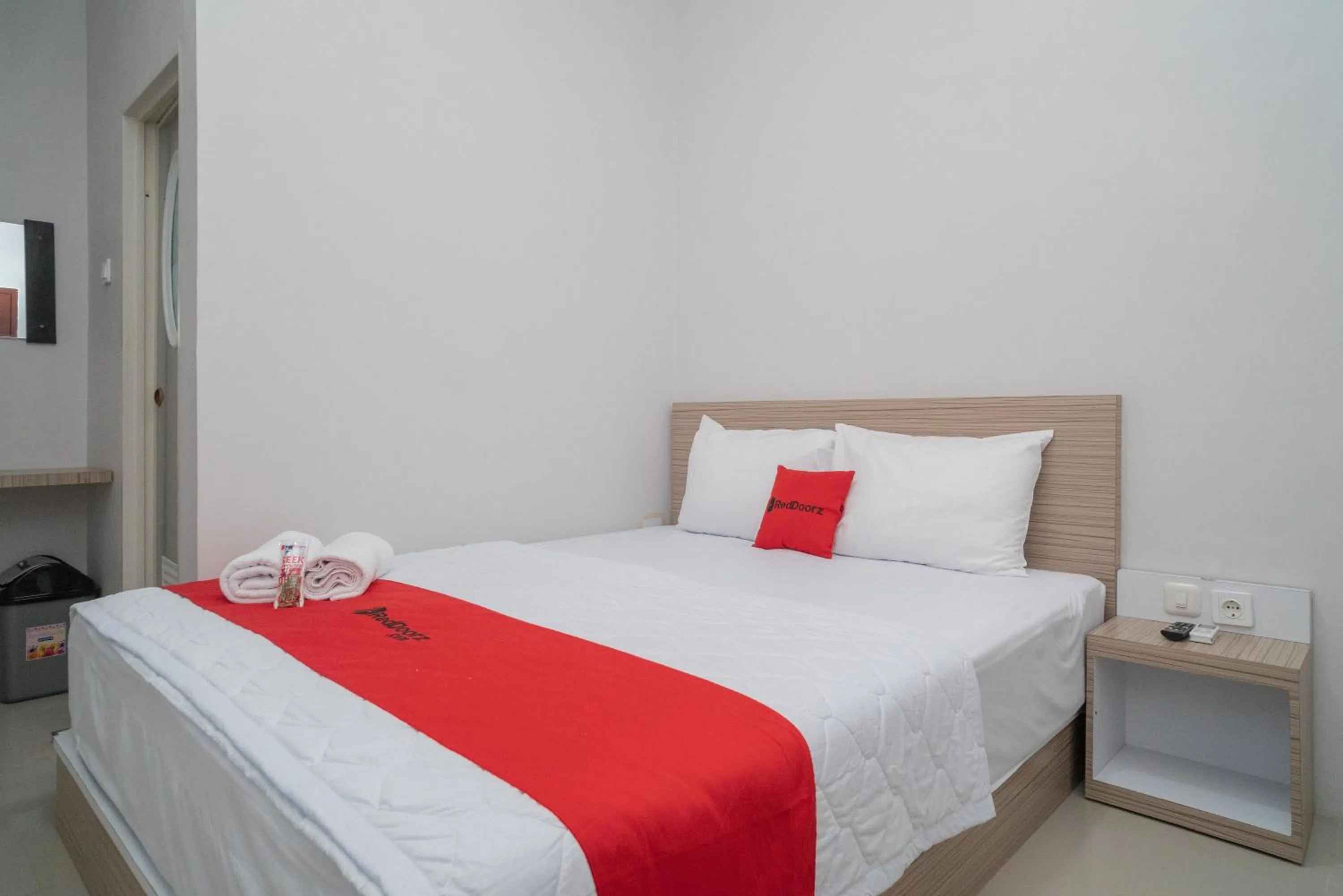 RedDoorz Syariah near Jalan Ahmad Yani Banjarmasin 3