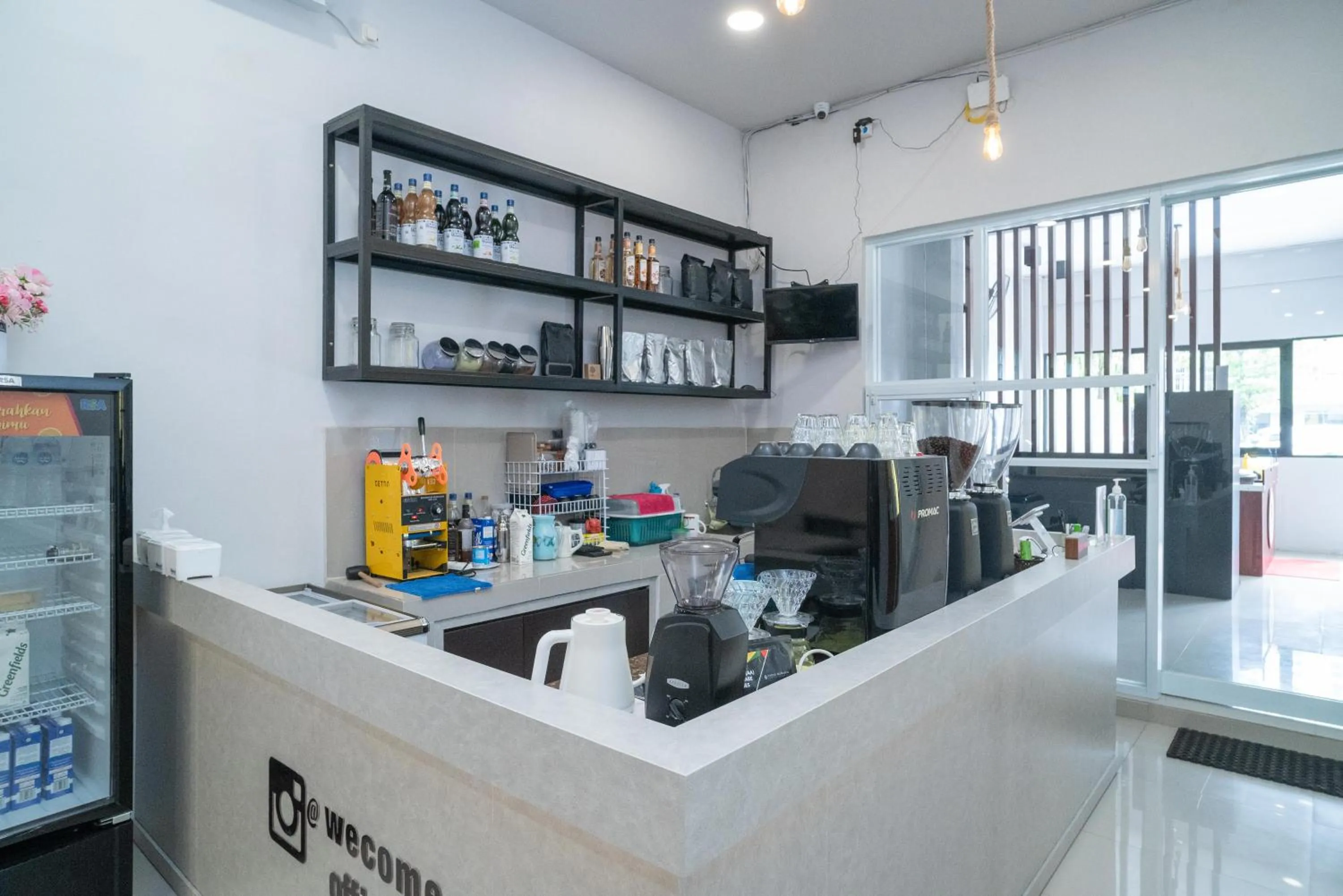 RedDoorz Syariah near Jalan Ahmad Yani Banjarmasin 3