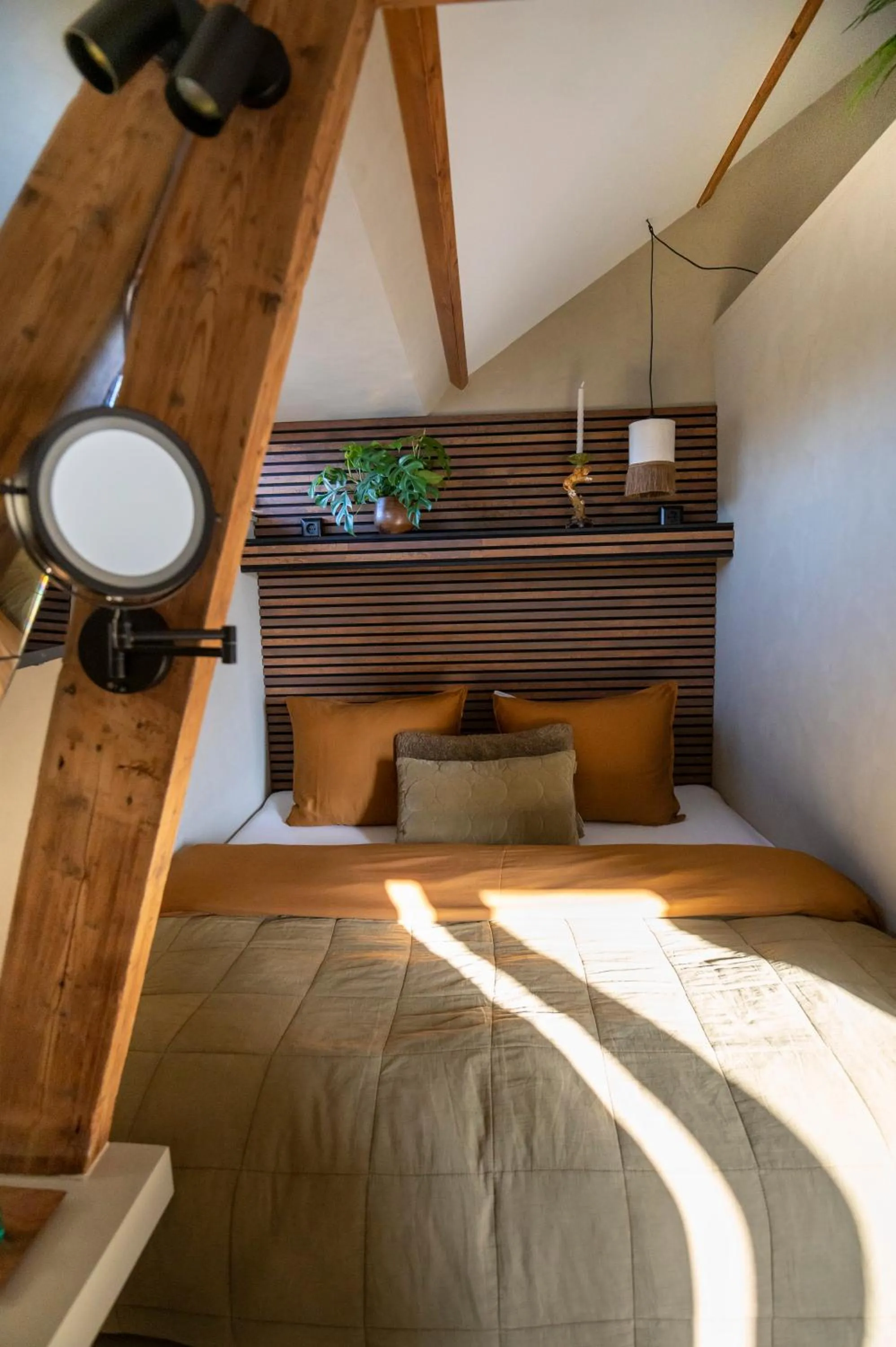 Bed in LODGE & LOFT