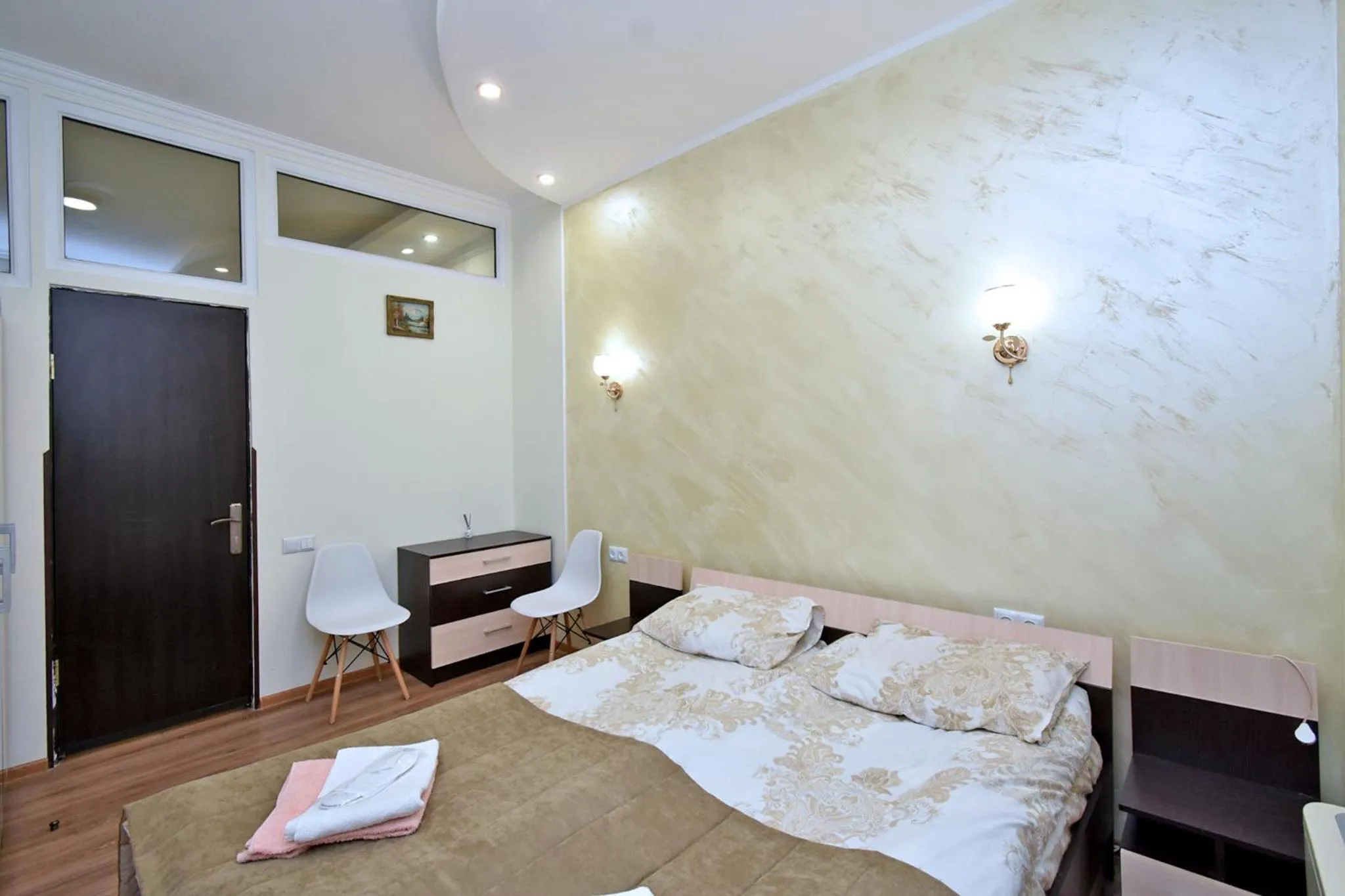 Deluxe Double Room with Balcony in Panorama hotel on Baghramyan avenue
