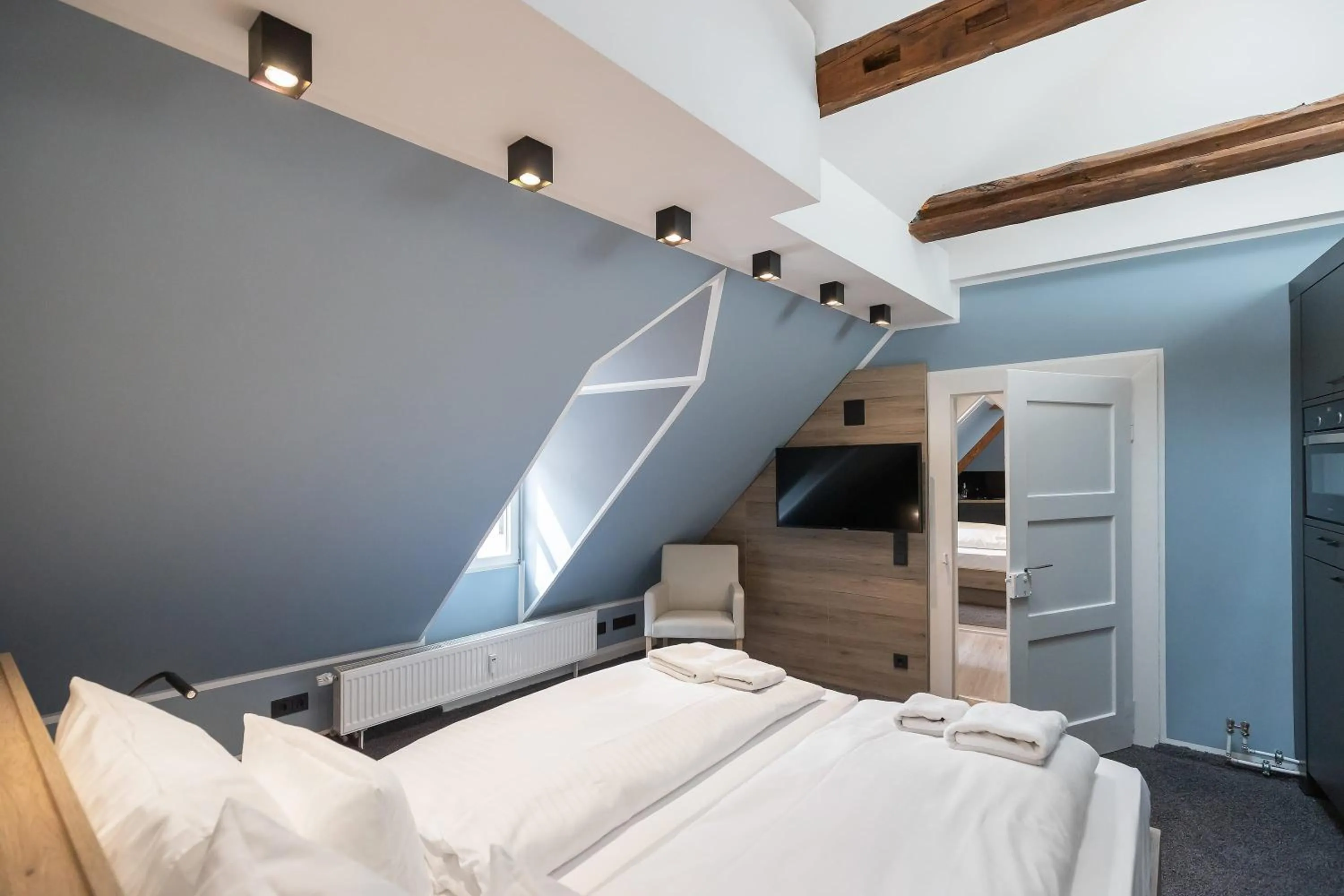 Bed in Oldtown Studios by dasPaul