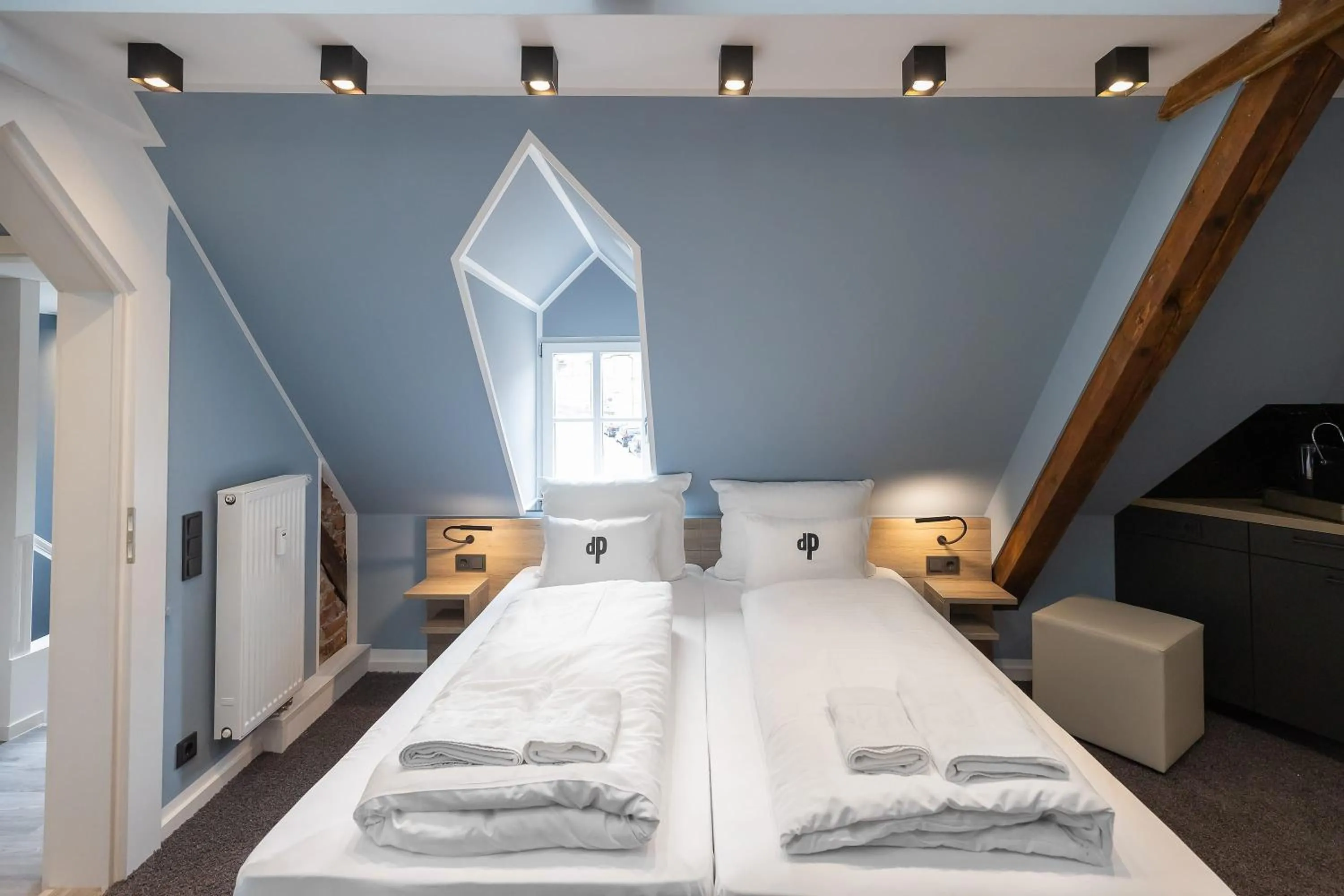 Bed in Oldtown Studios by dasPaul