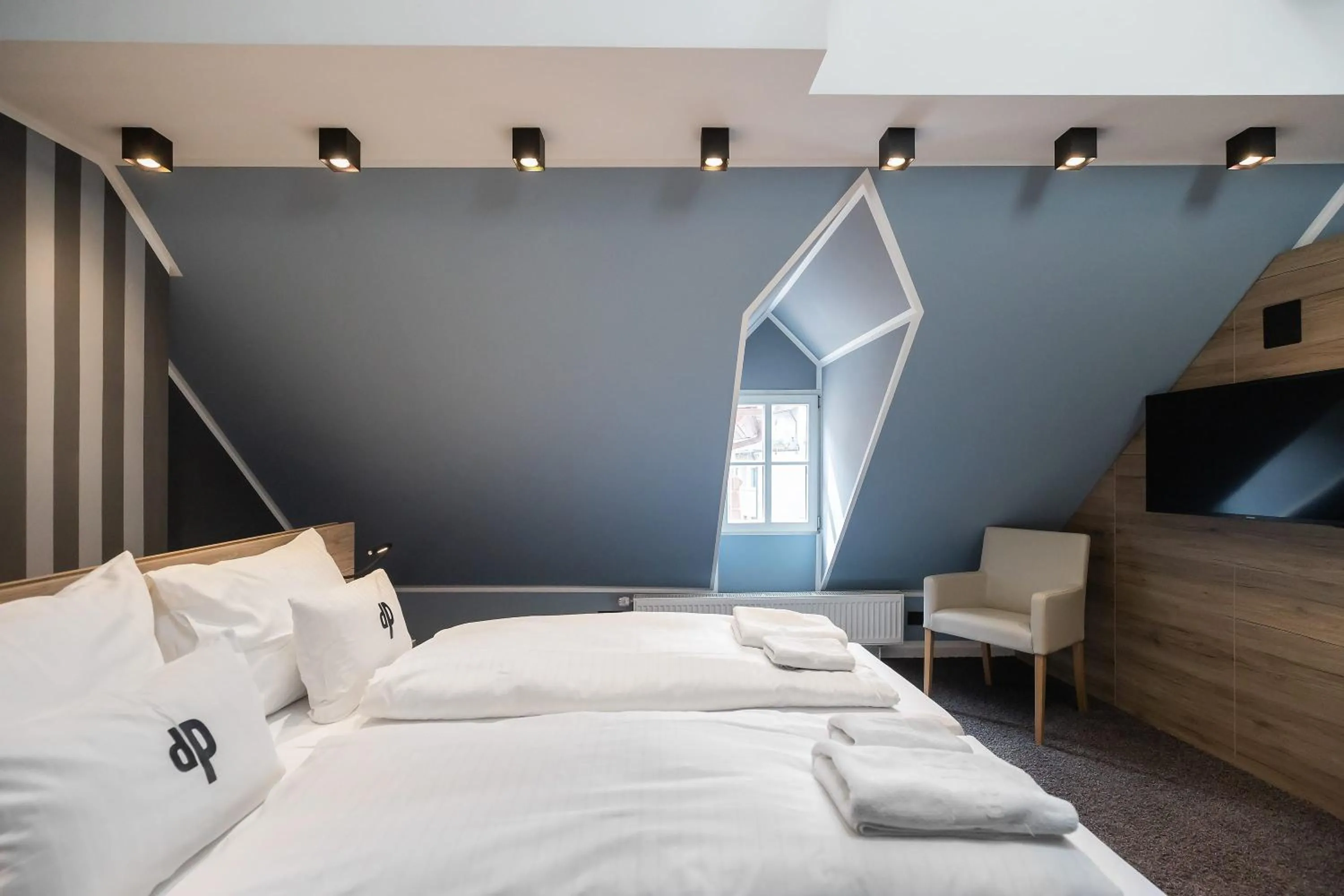 Bed in Oldtown Studios by dasPaul