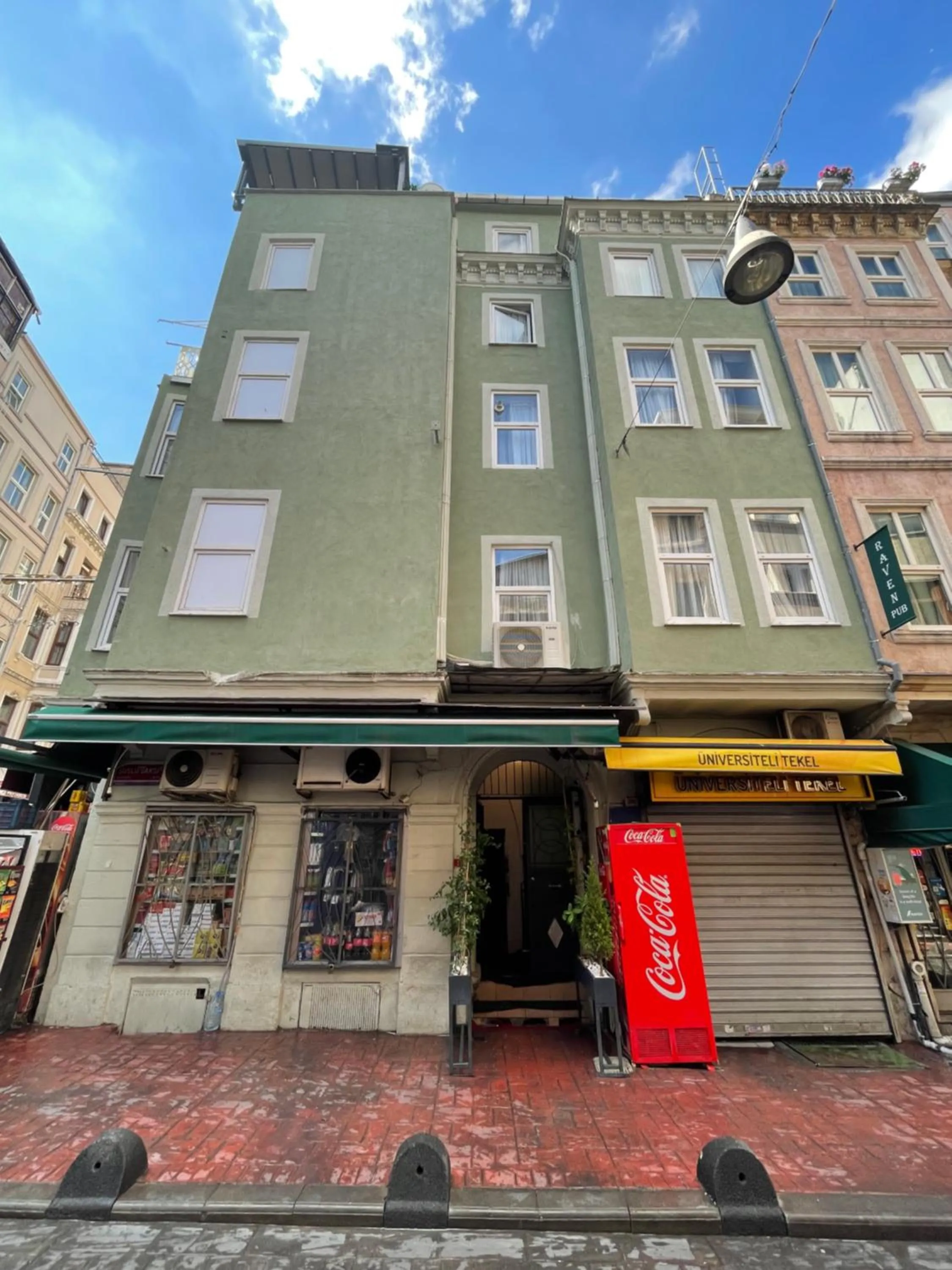 Property building in Miss Suite