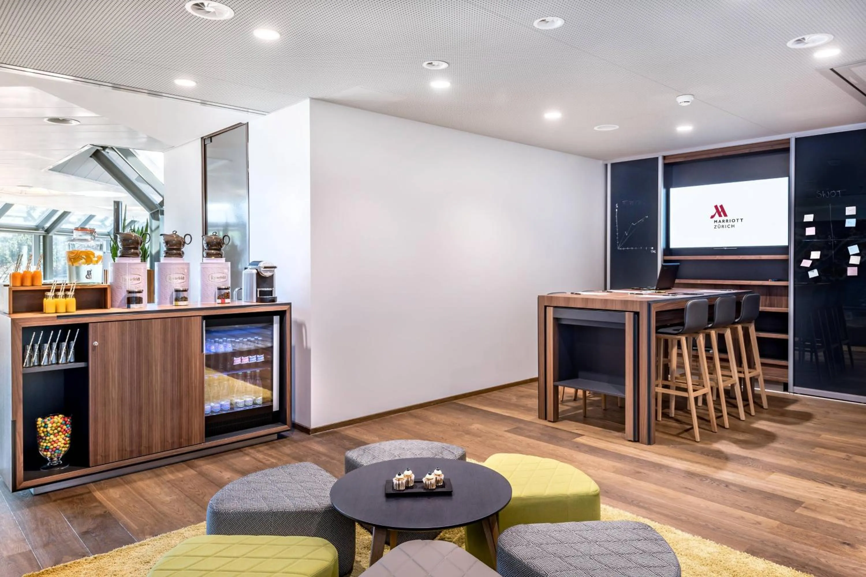 Meeting/conference room in Zurich Marriott Hotel