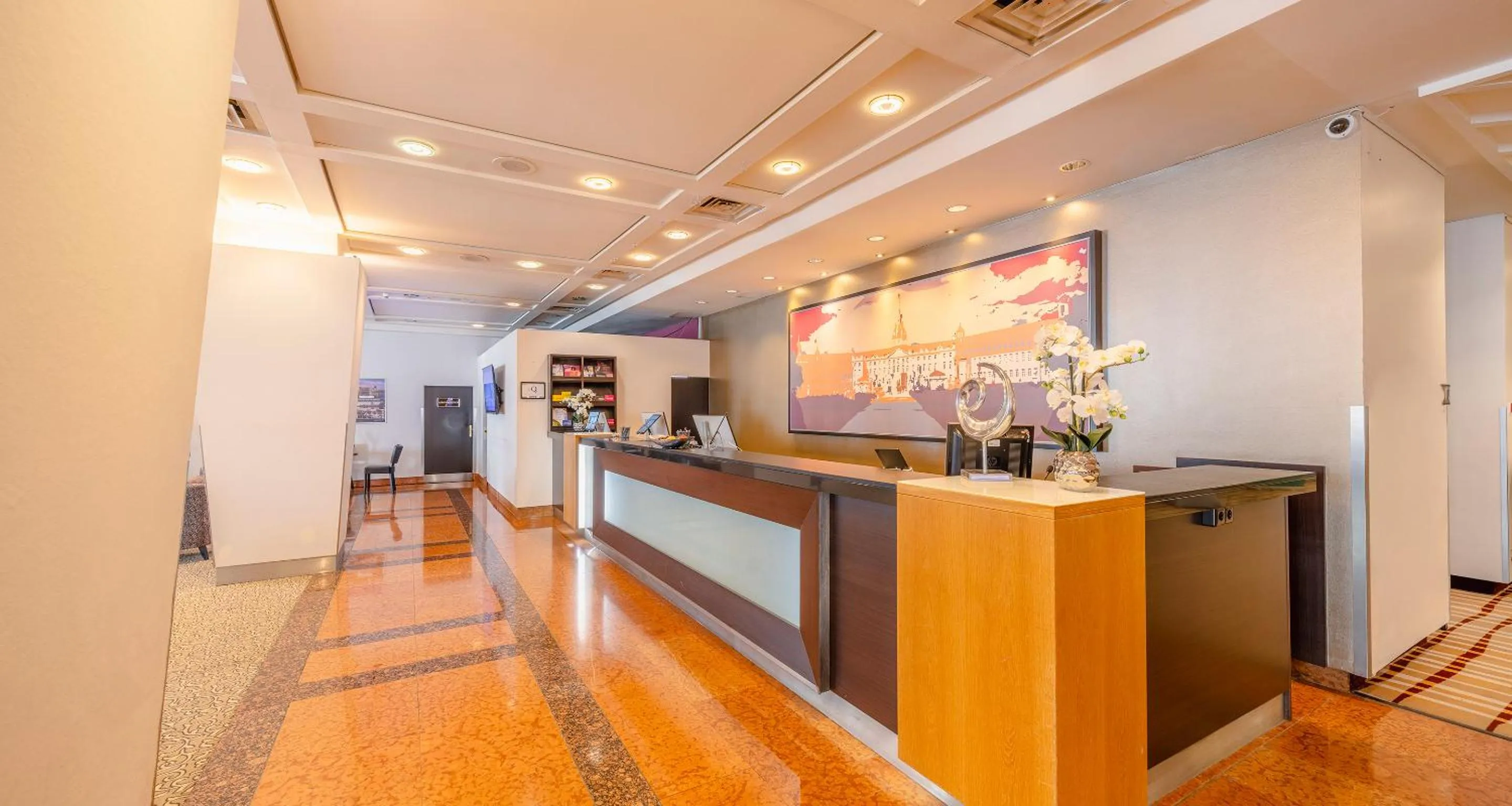 Lobby or reception in The Q - Quadro City Hotel