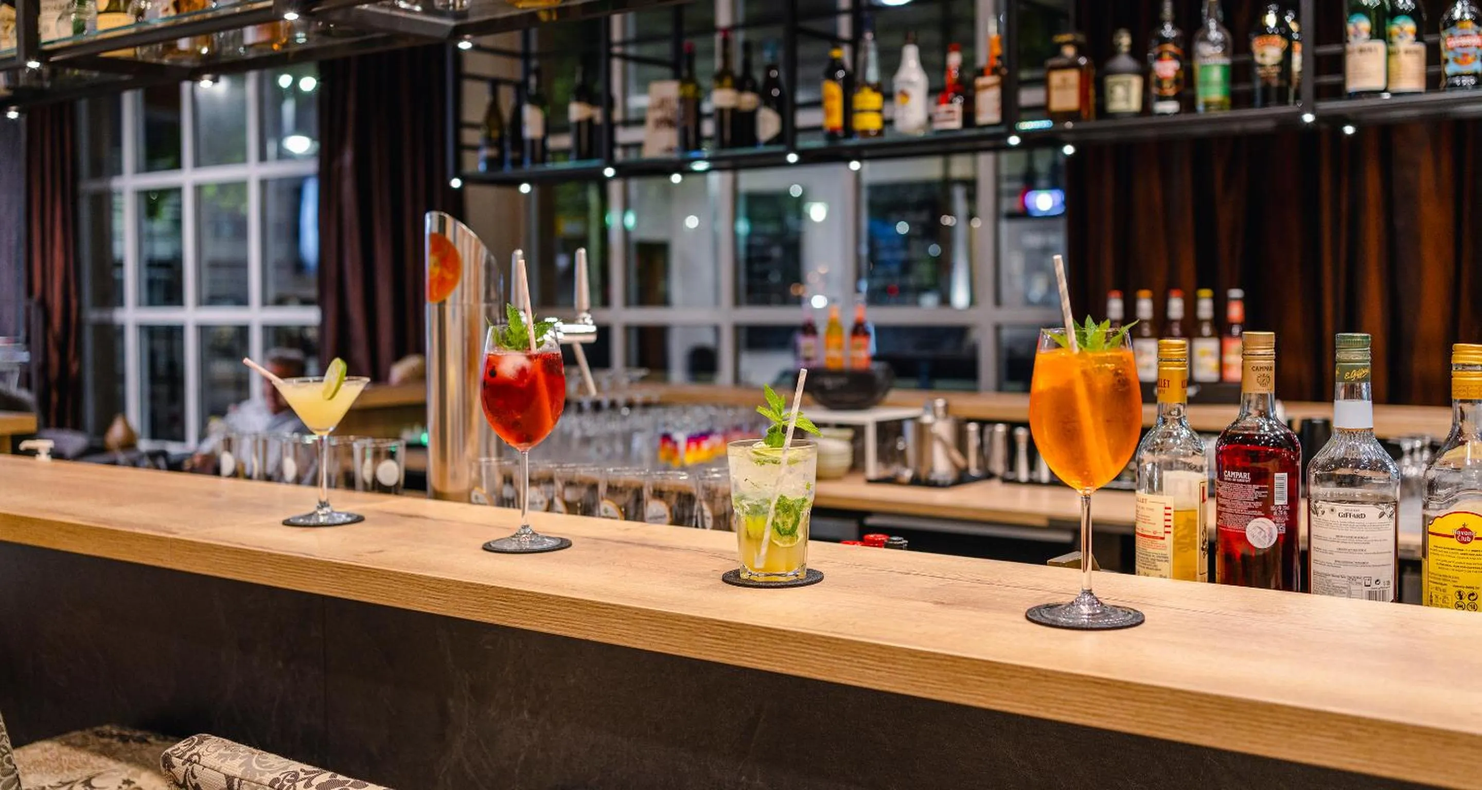 Lounge or bar in The Q - Quadro City Hotel