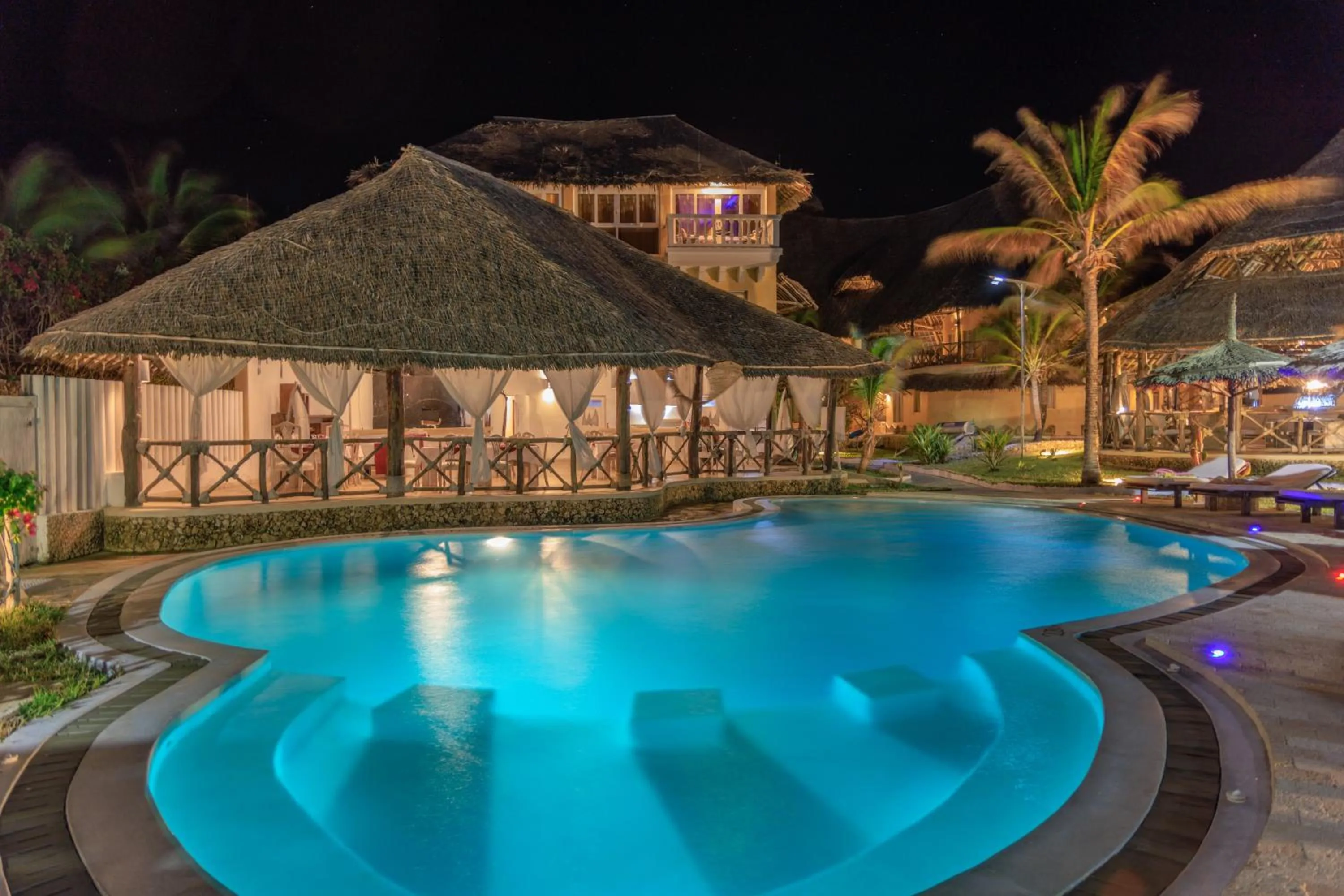 Swimming pool in Mawe Zuri Resort