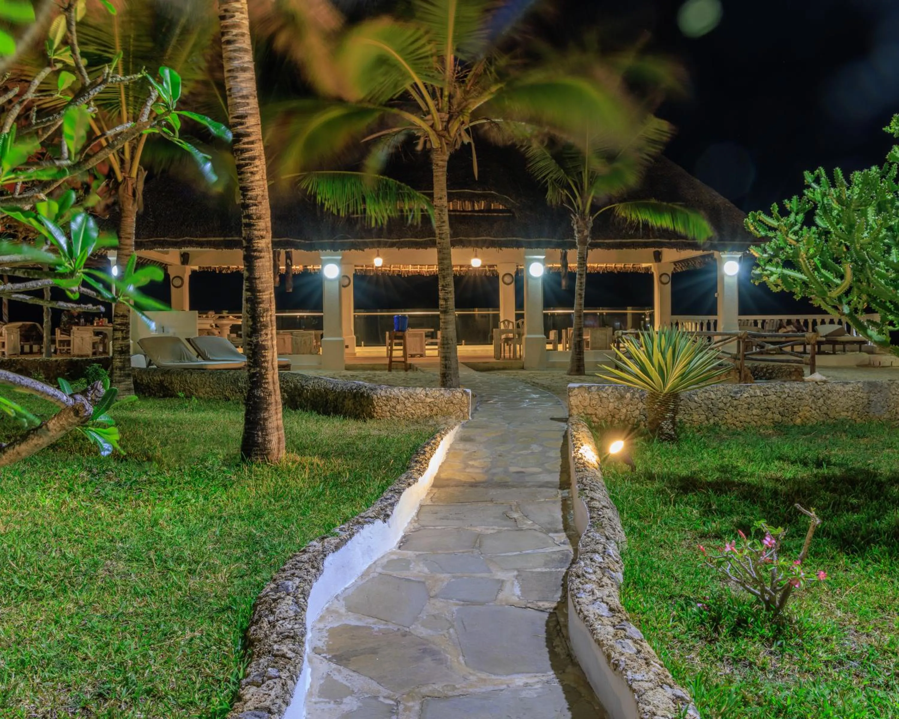 Night in Mawe Zuri Resort
