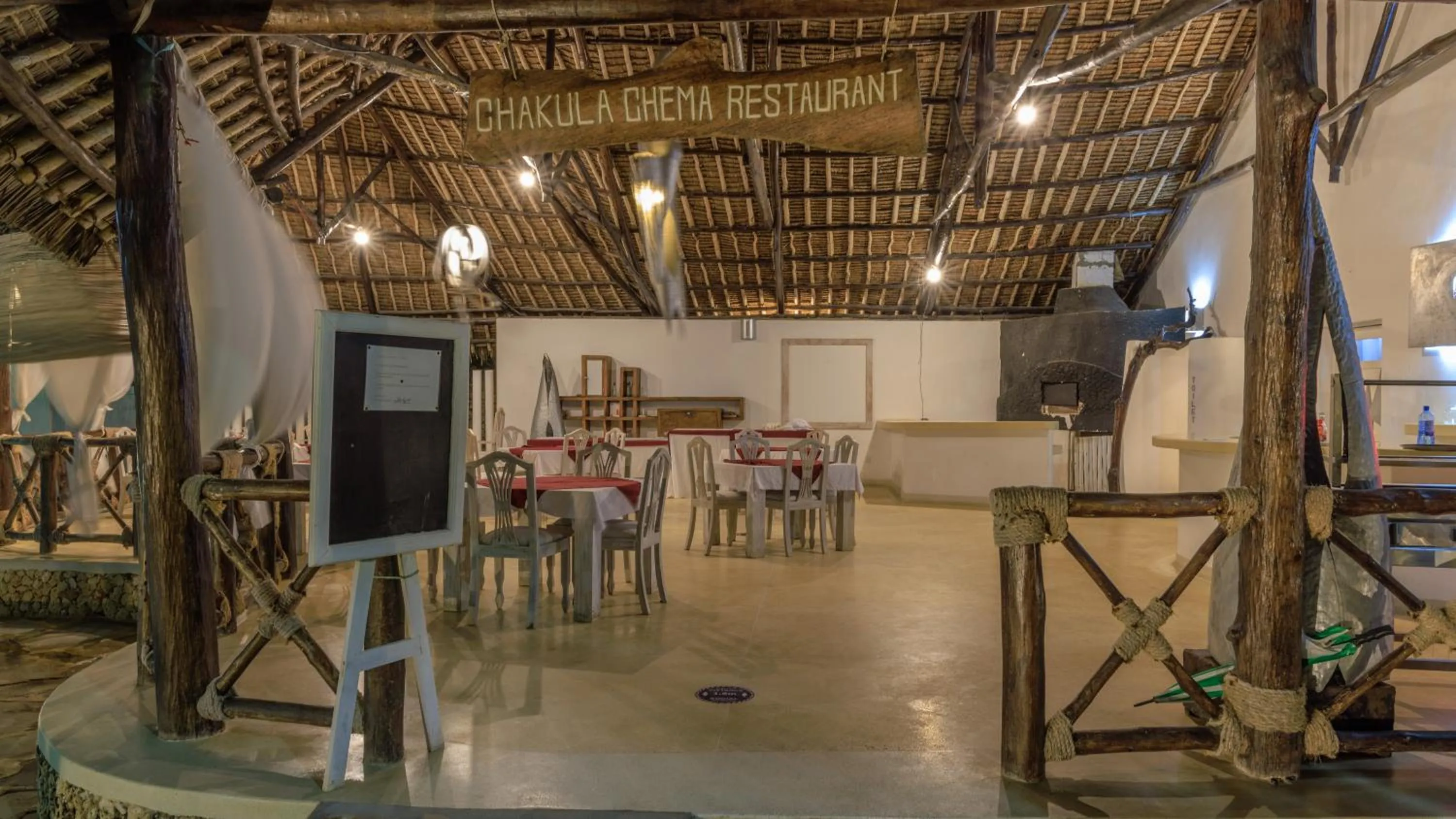 Restaurant/places to eat in Mawe Zuri Resort