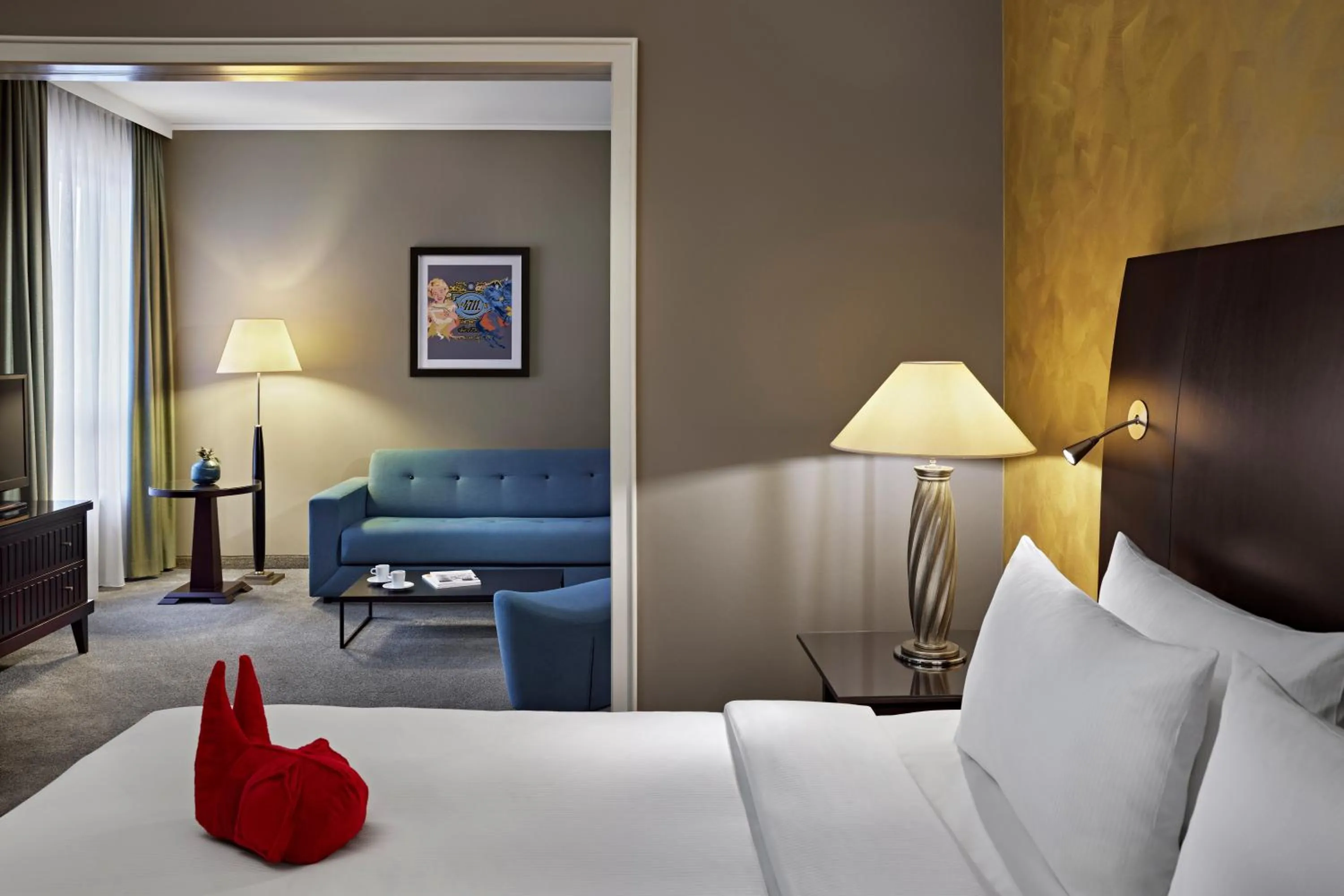 Photo of the whole room, Bed in Lindner Hotel Cologne City Plaza, part of JdV by Hyatt