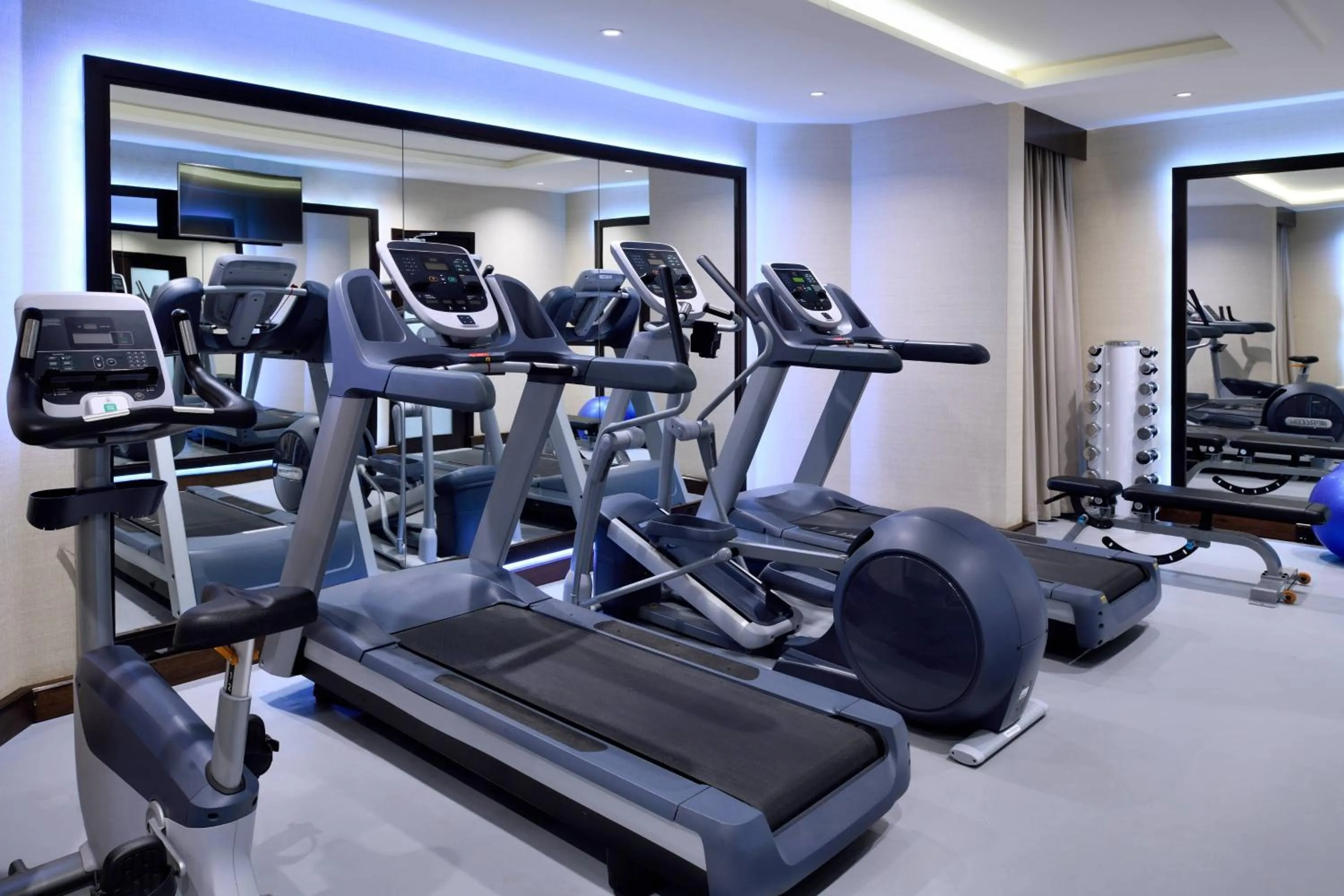 Fitness centre/facilities in Riyadh Marriott Hotel