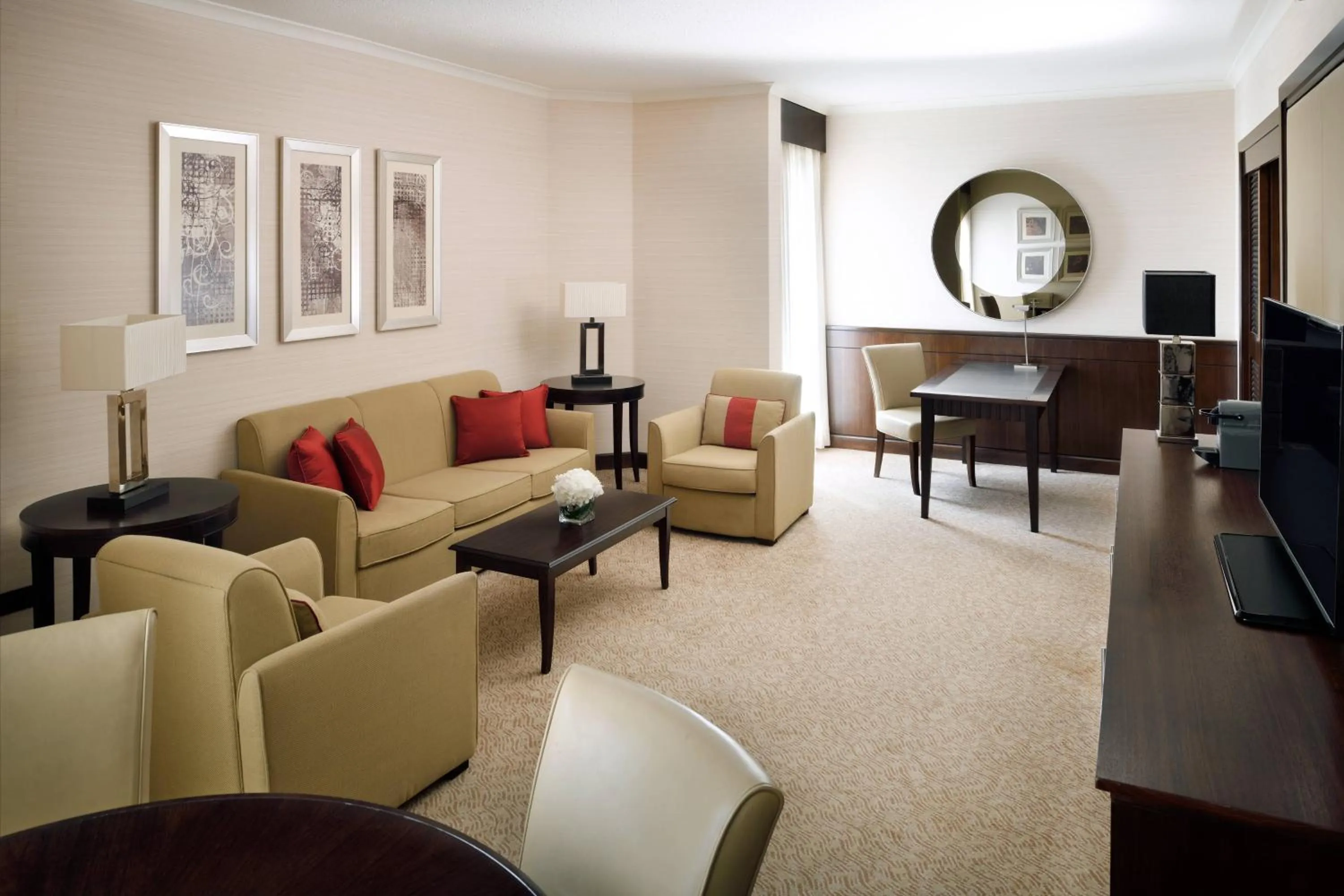 Living room in Riyadh Marriott Hotel