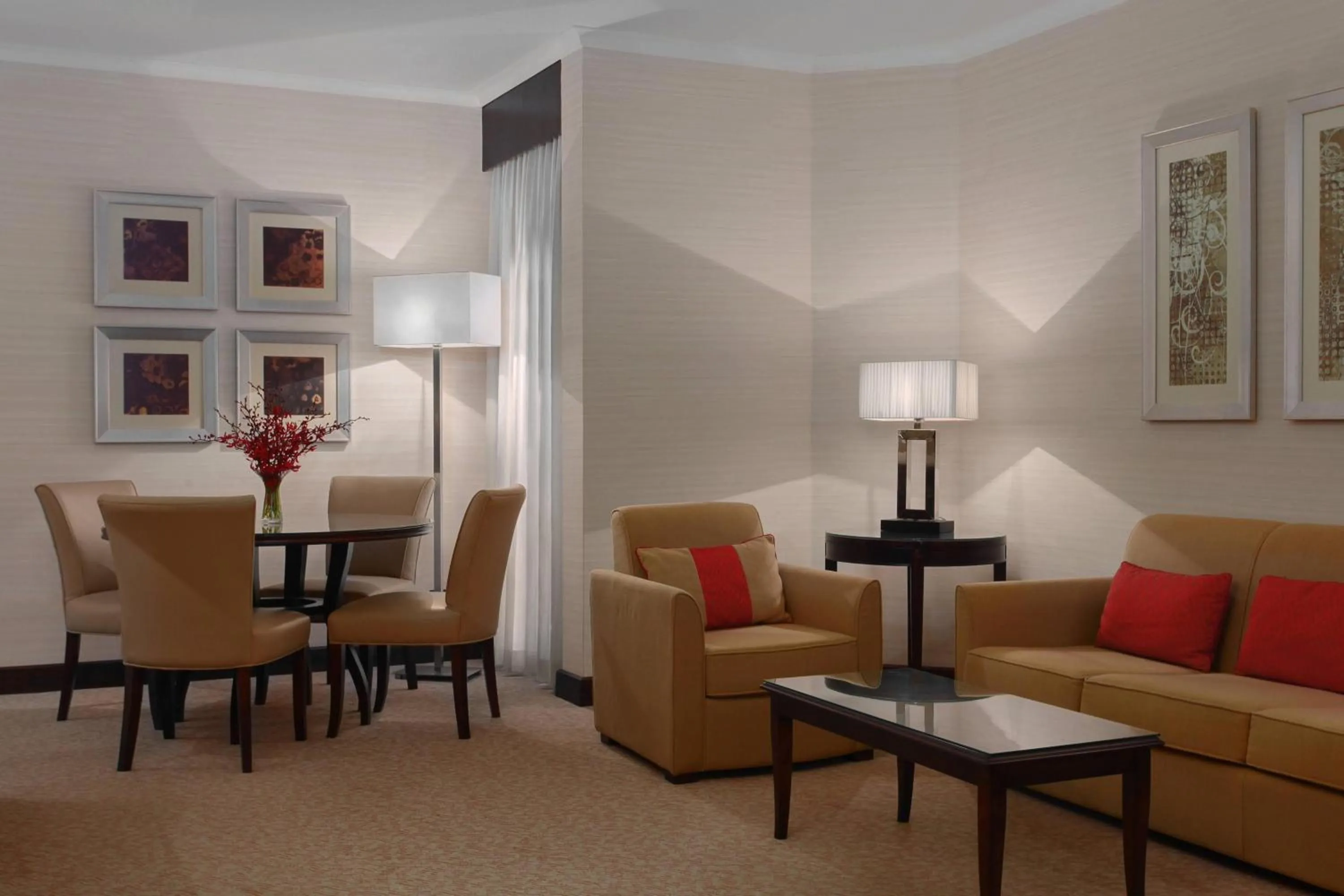 Living room in Riyadh Marriott Hotel