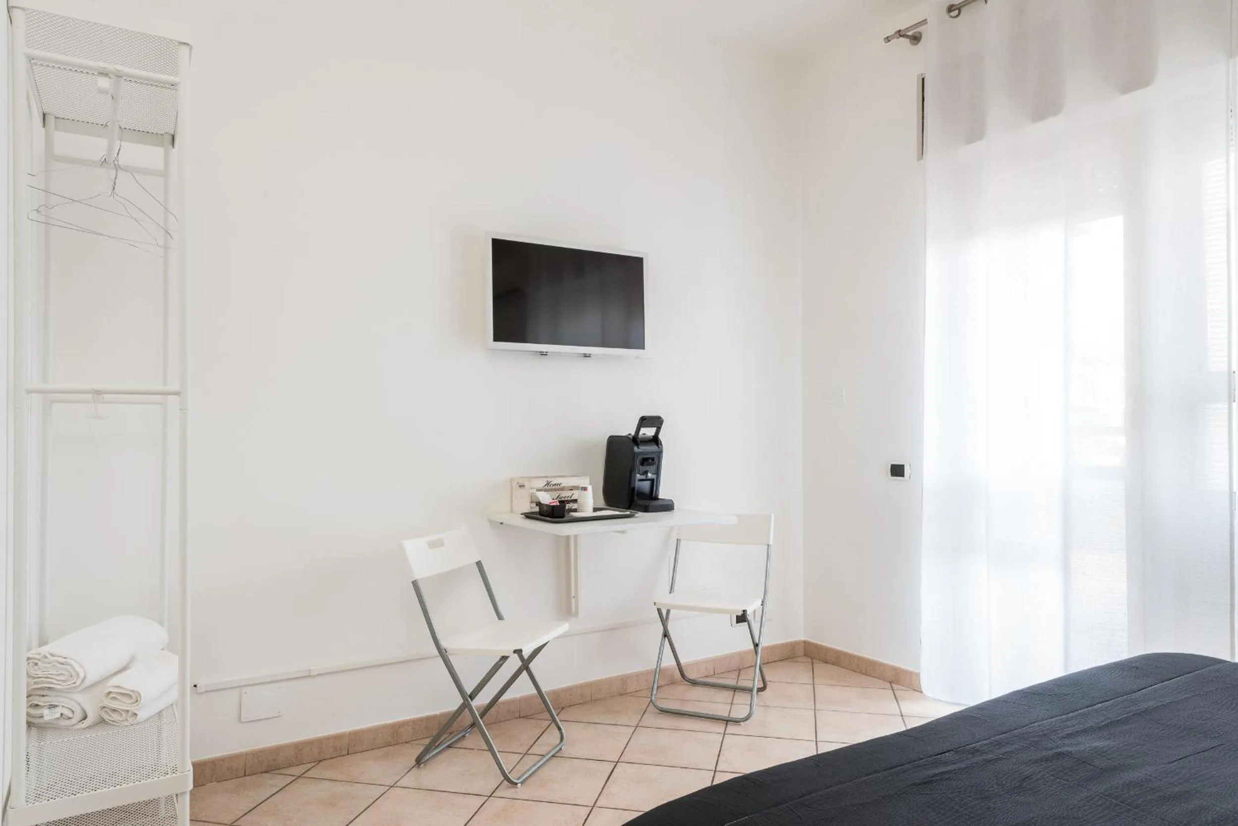 Bed in Travelershome 7Metri Ciampino GuestHouse