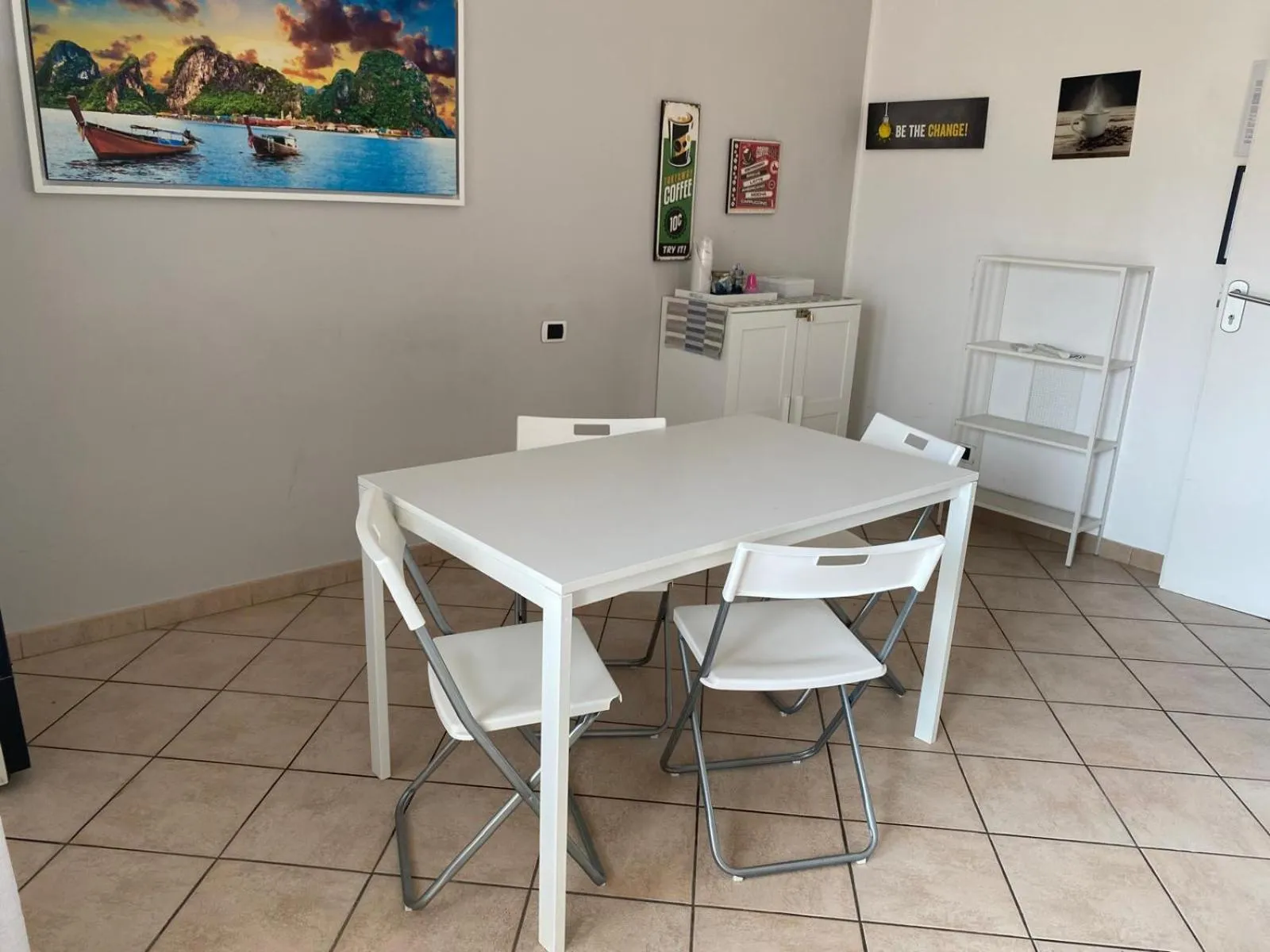 Travelershome 7Metri Ciampino GuestHouse