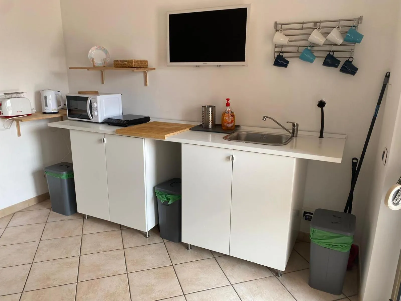 Travelershome 7Metri Ciampino GuestHouse